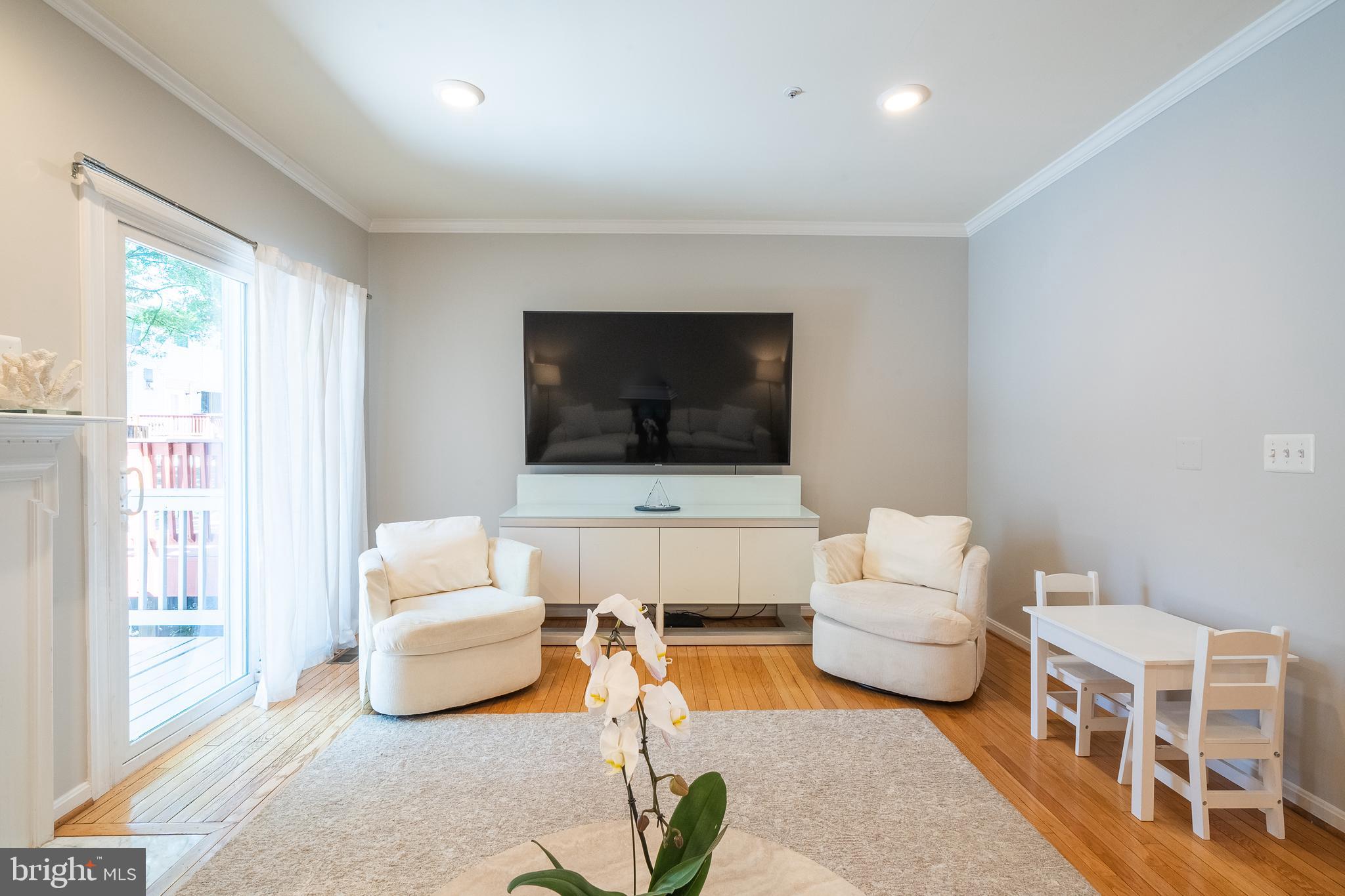 TIDEWATER COLONY - Residential
