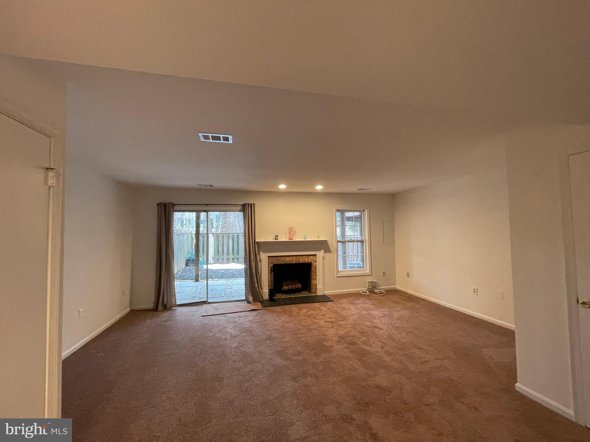 FAIR RIDGE - Residential