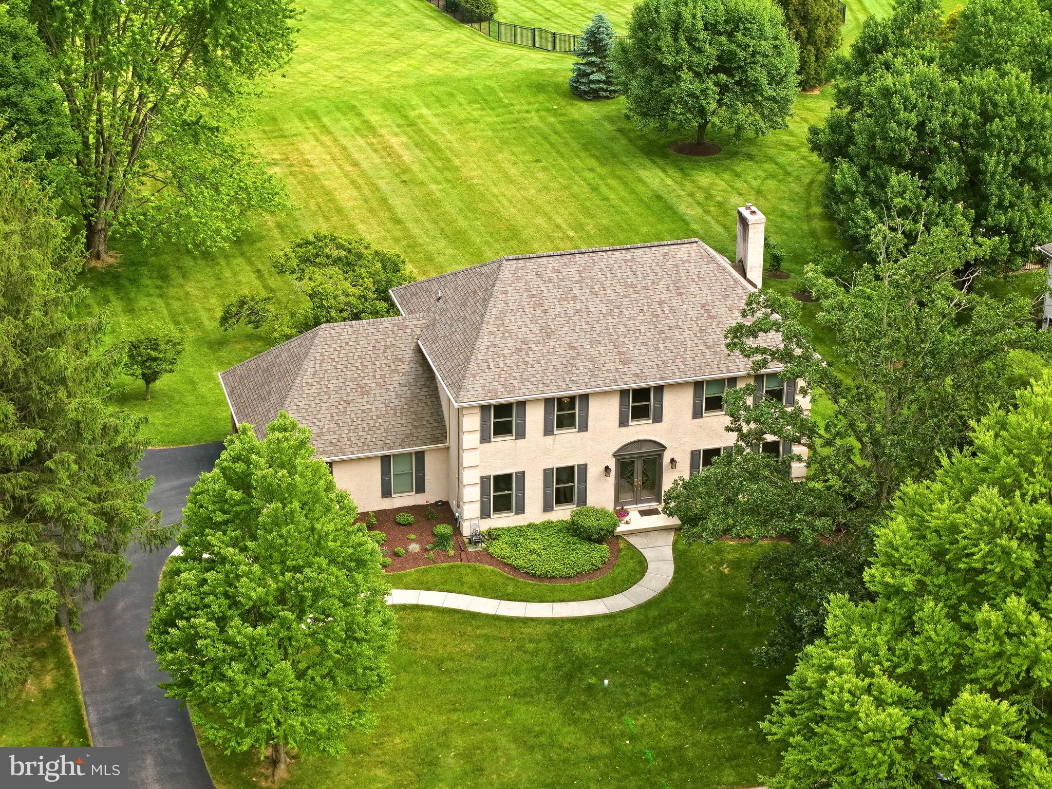 BOW TREE - Residential