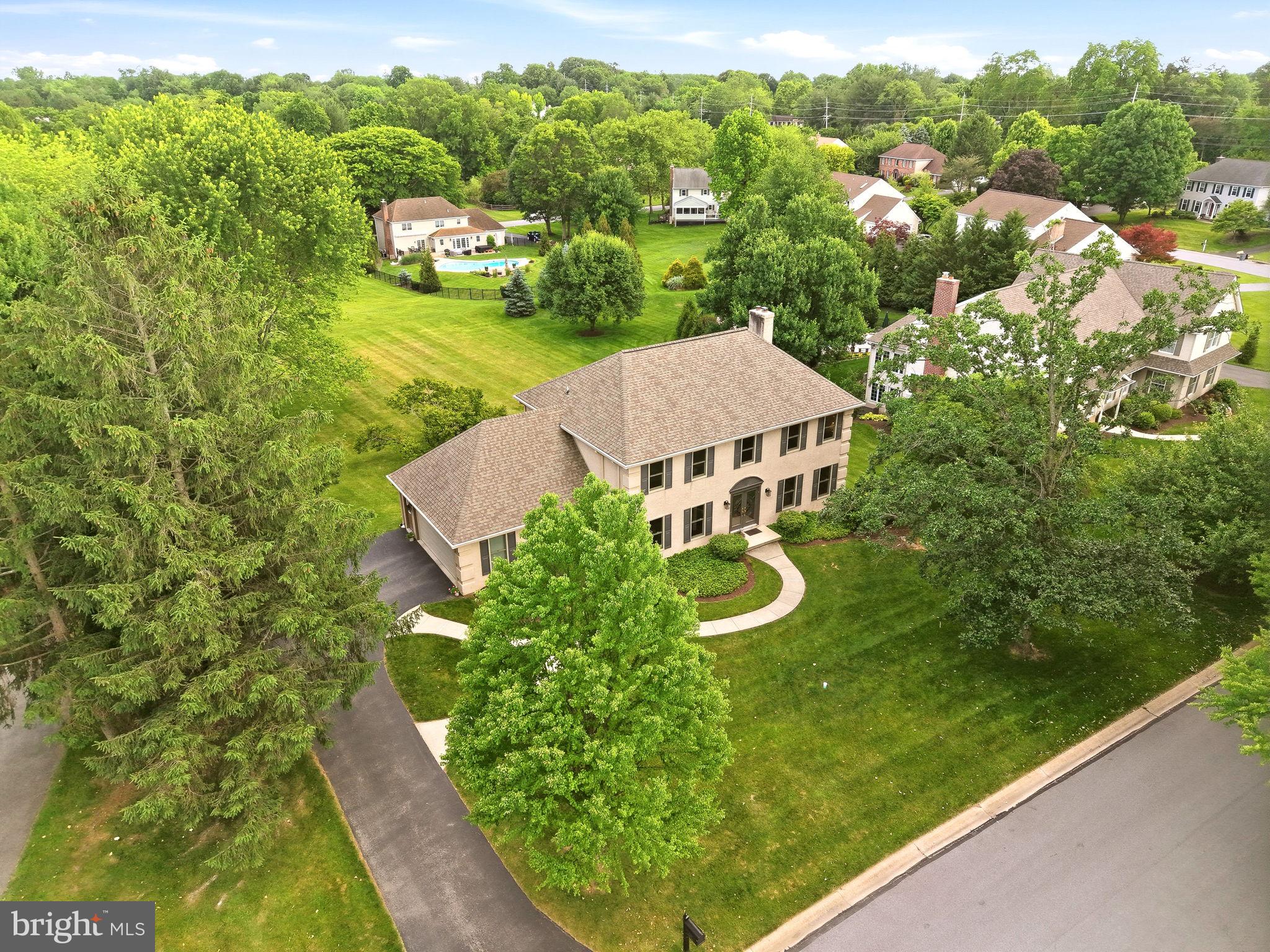 BOW TREE - Residential