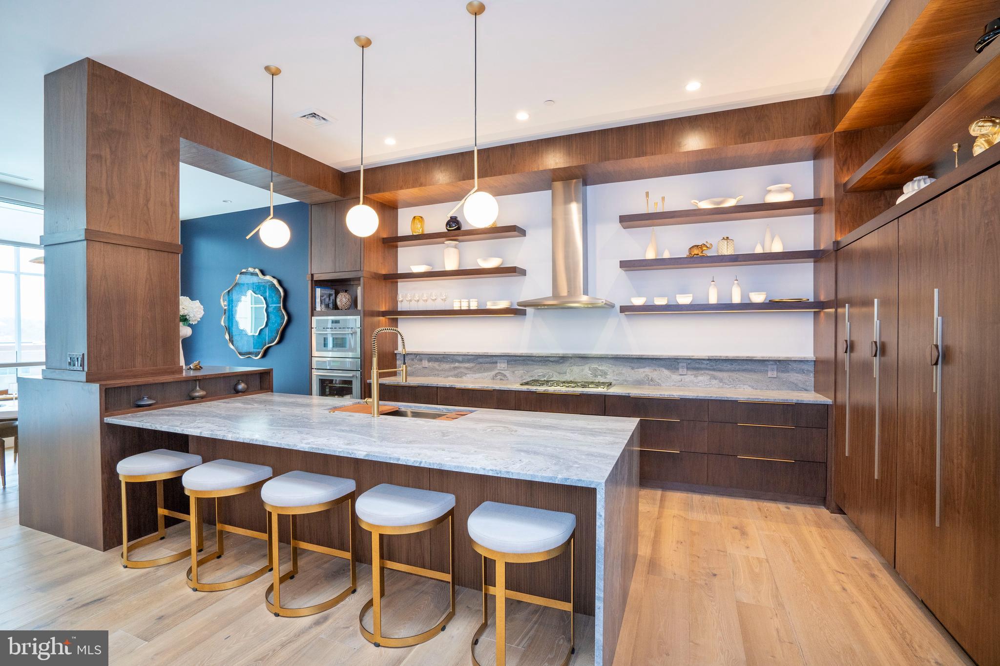101 NORTH QUEEN - Residential