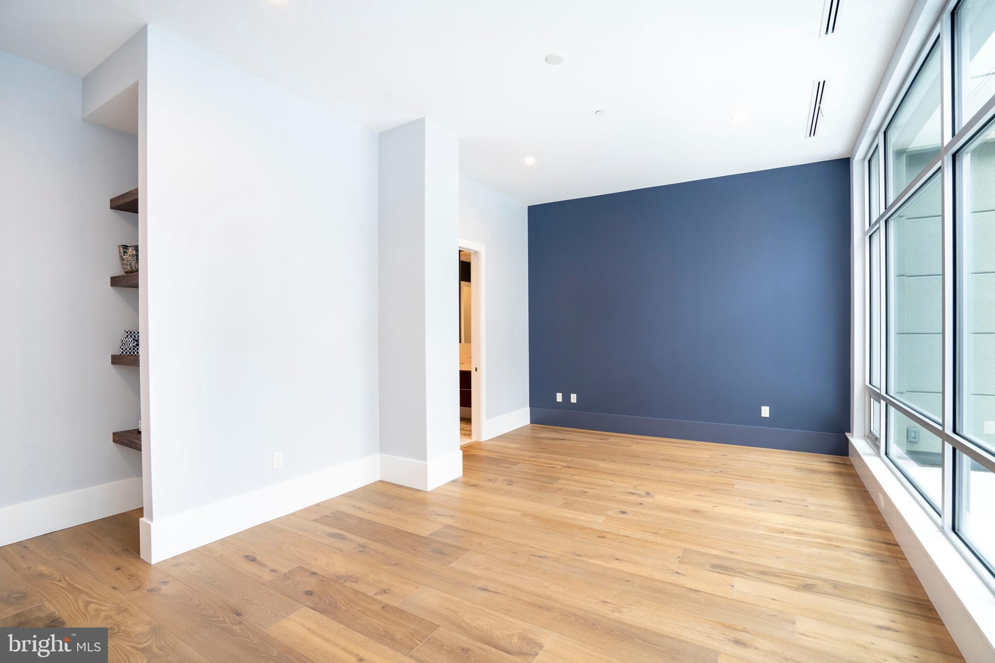 101 NORTH QUEEN - Residential
