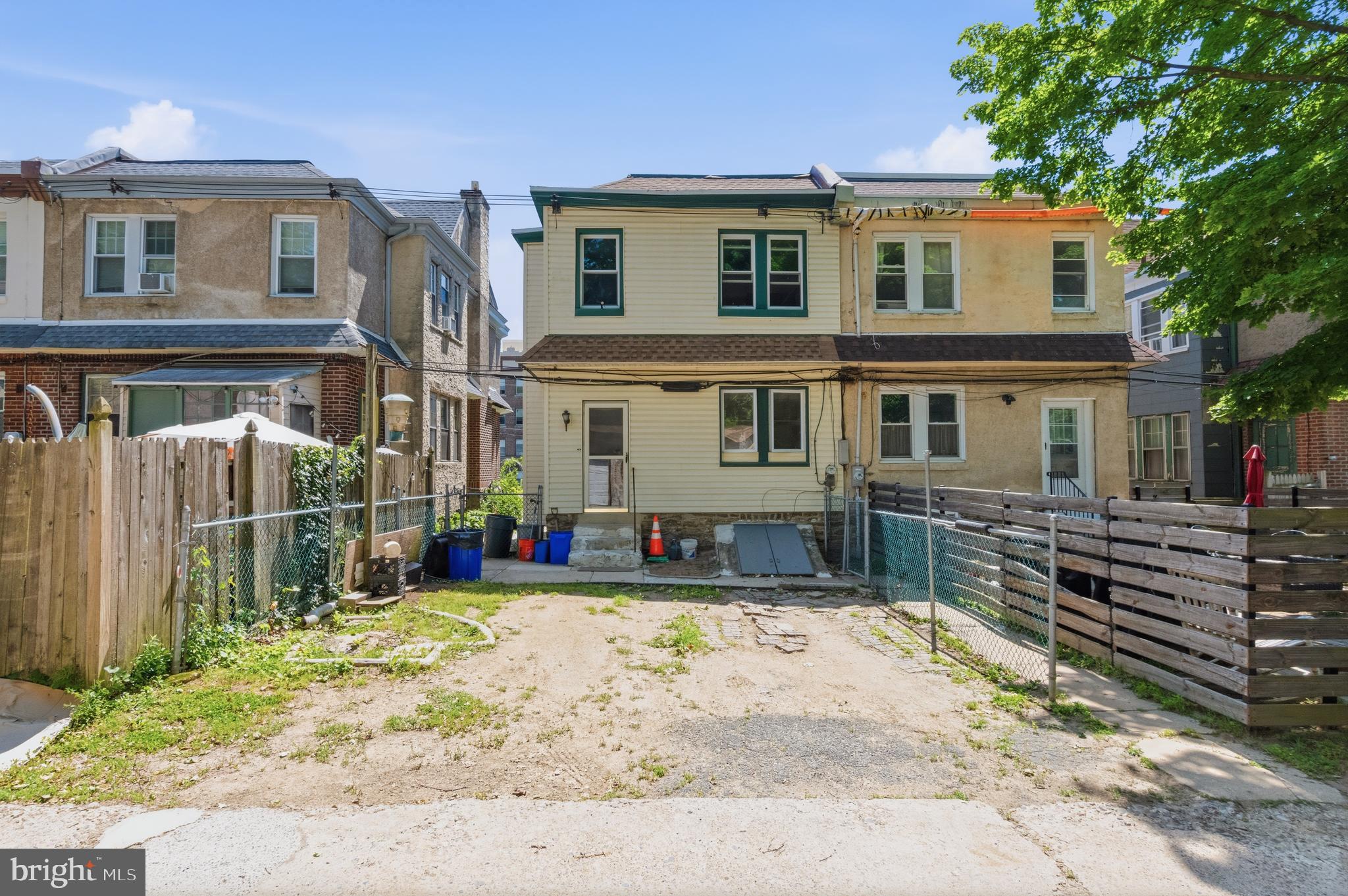 GERMANTOWN - Residential