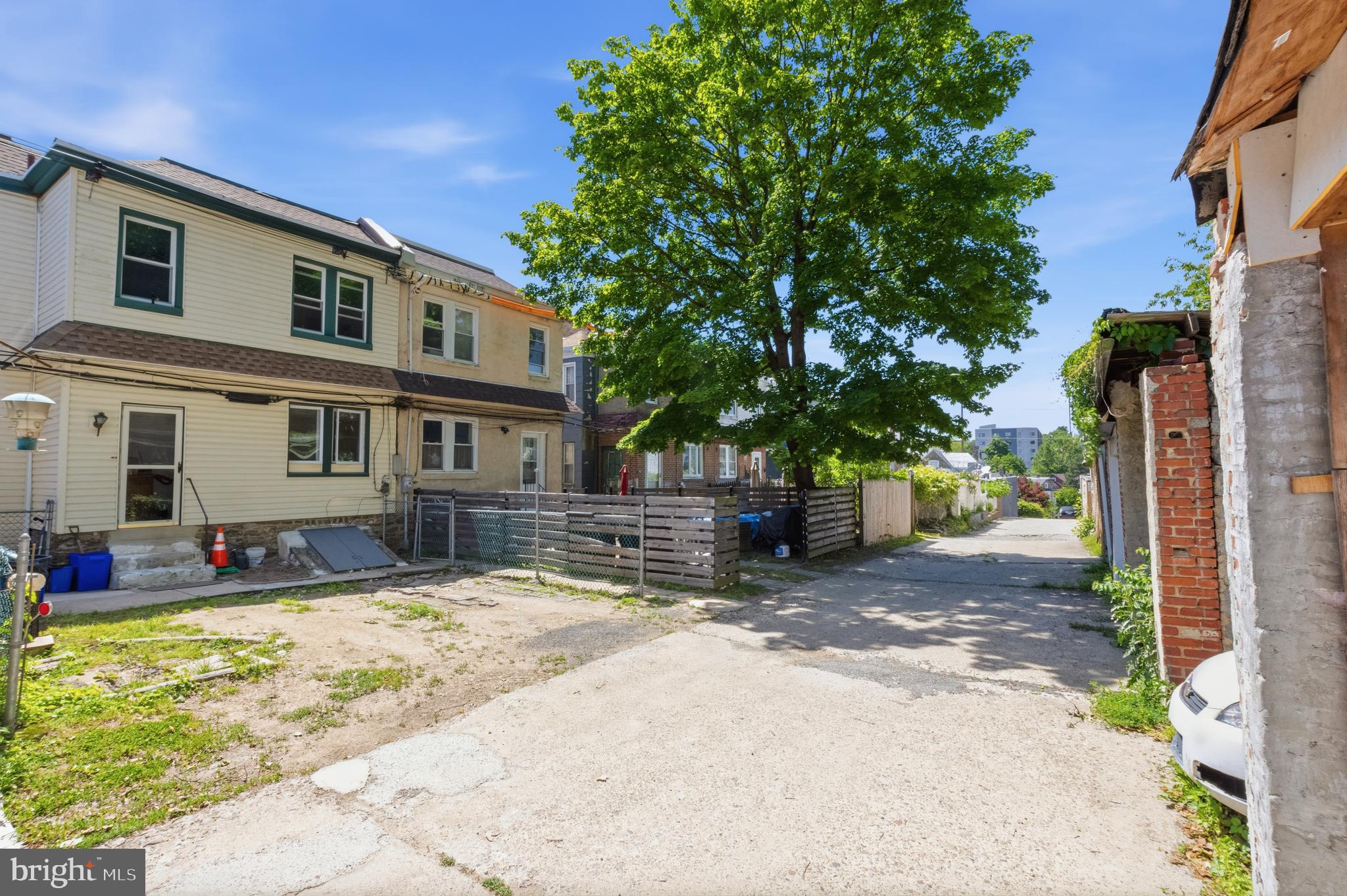 GERMANTOWN - Residential