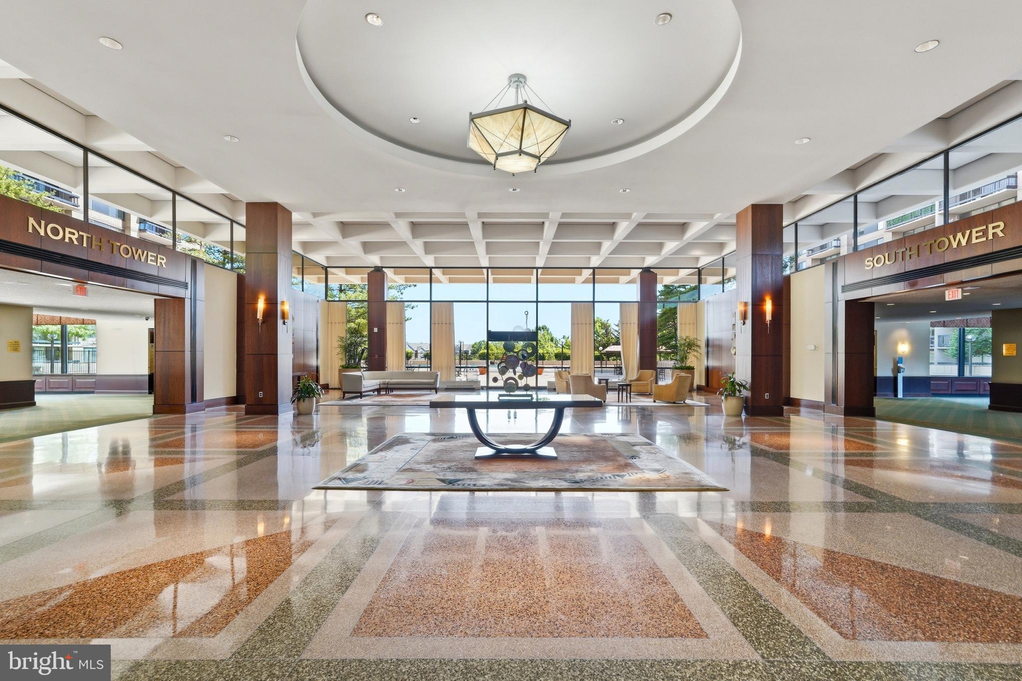 SKYLINE PLAZA - Residential