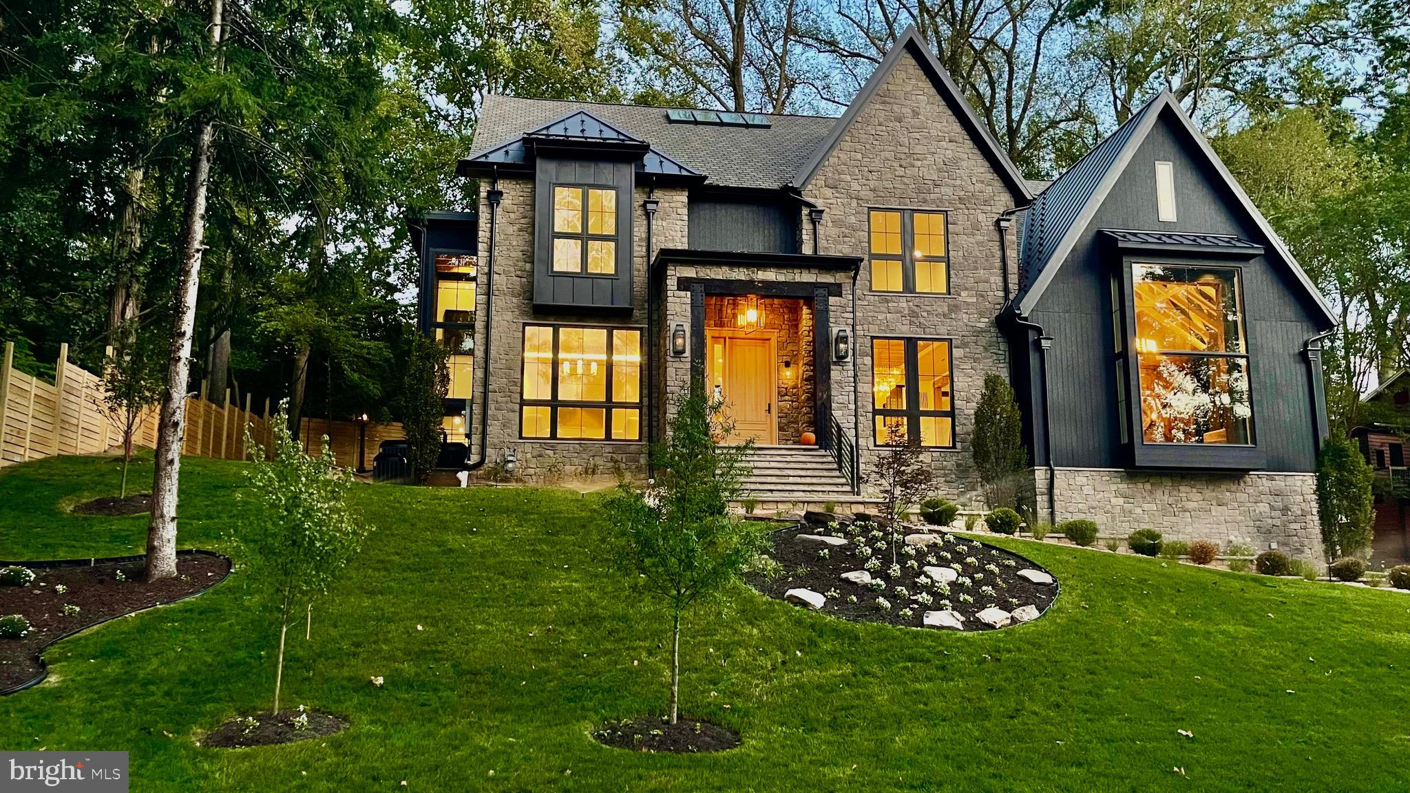 CHESTERBROOK WOODS - Residential