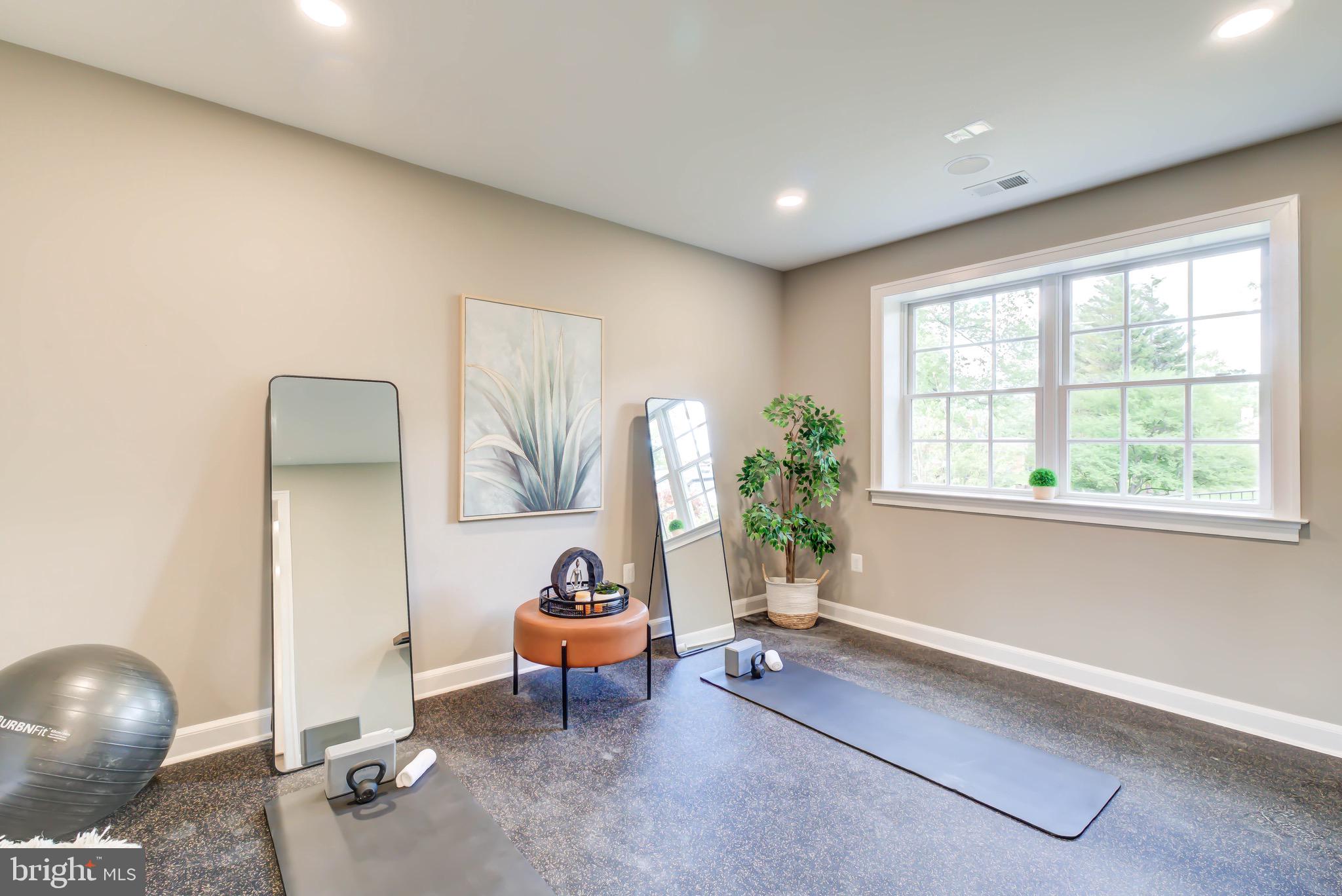 CHESTERBROOK ESTATES - Residential