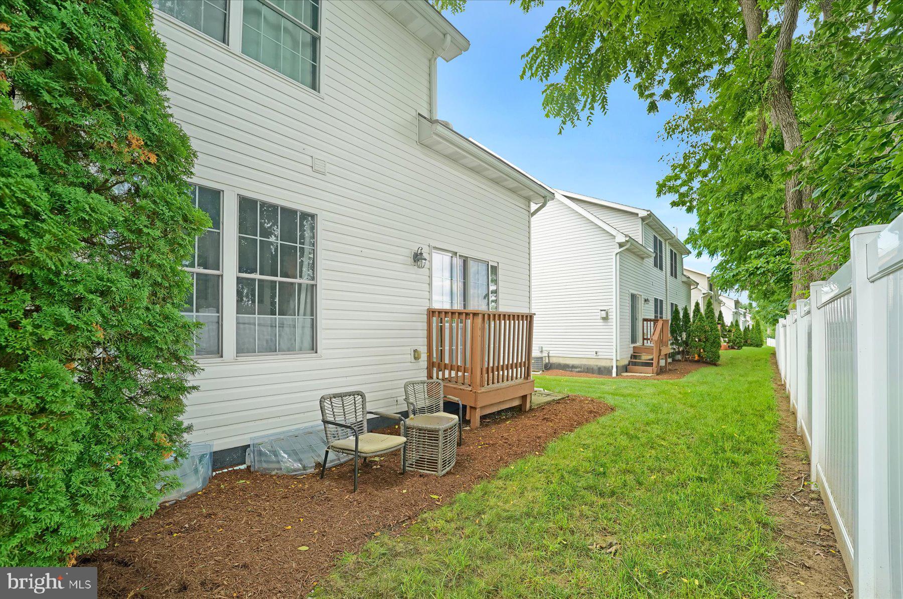 GOLDEN ORCHARDS - Residential