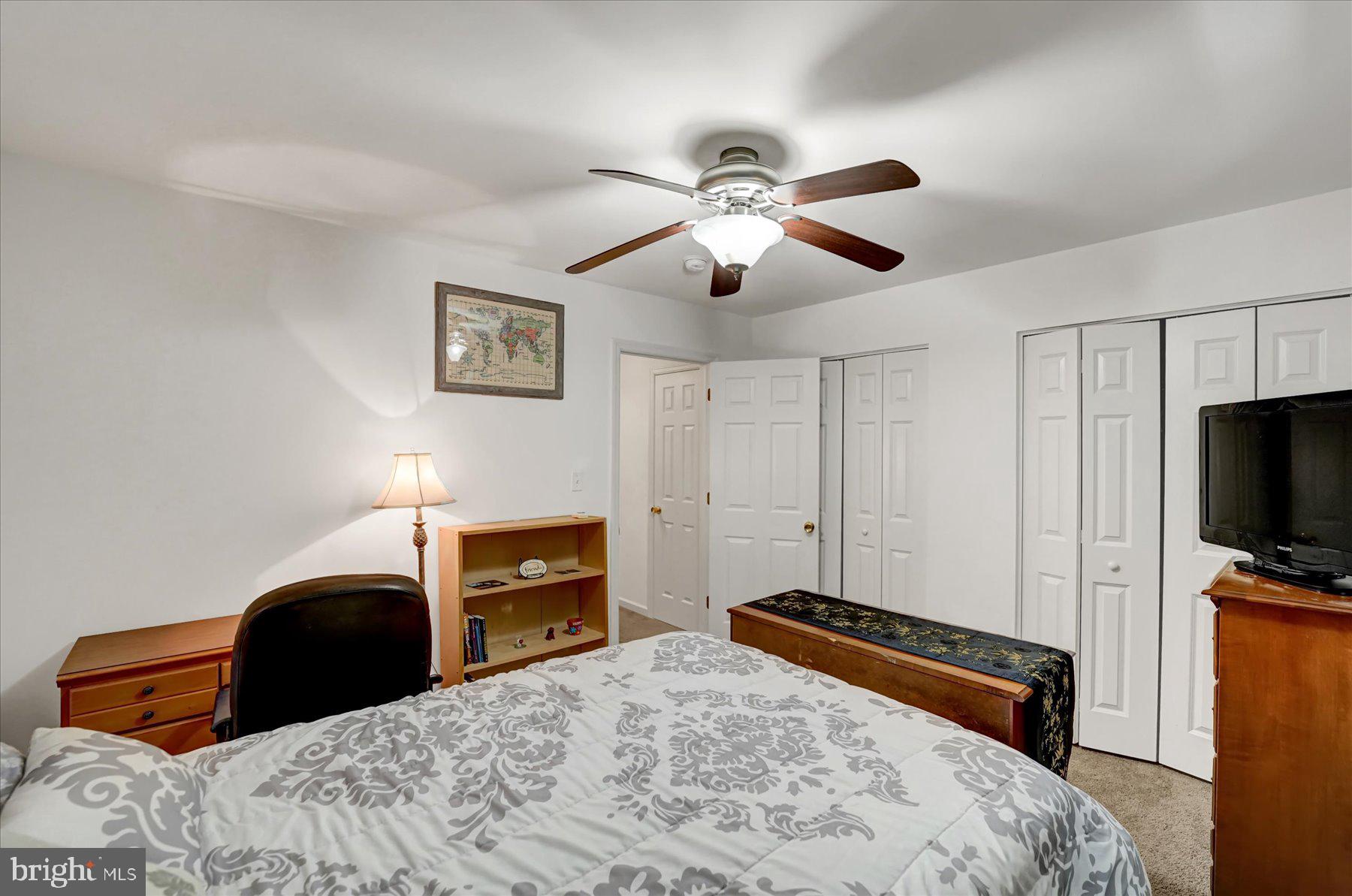 GOLDEN ORCHARDS - Residential