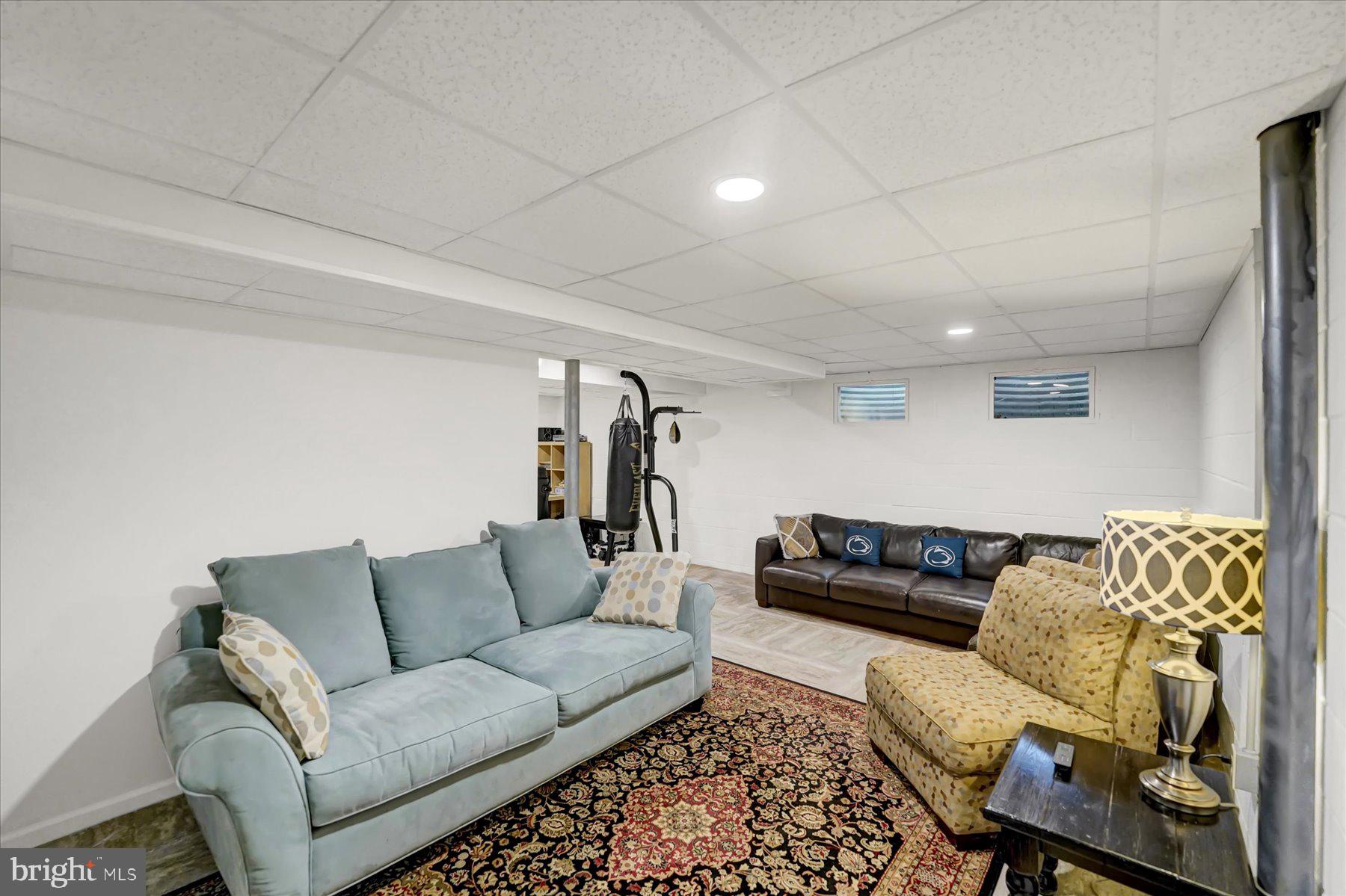 GOLDEN ORCHARDS - Residential