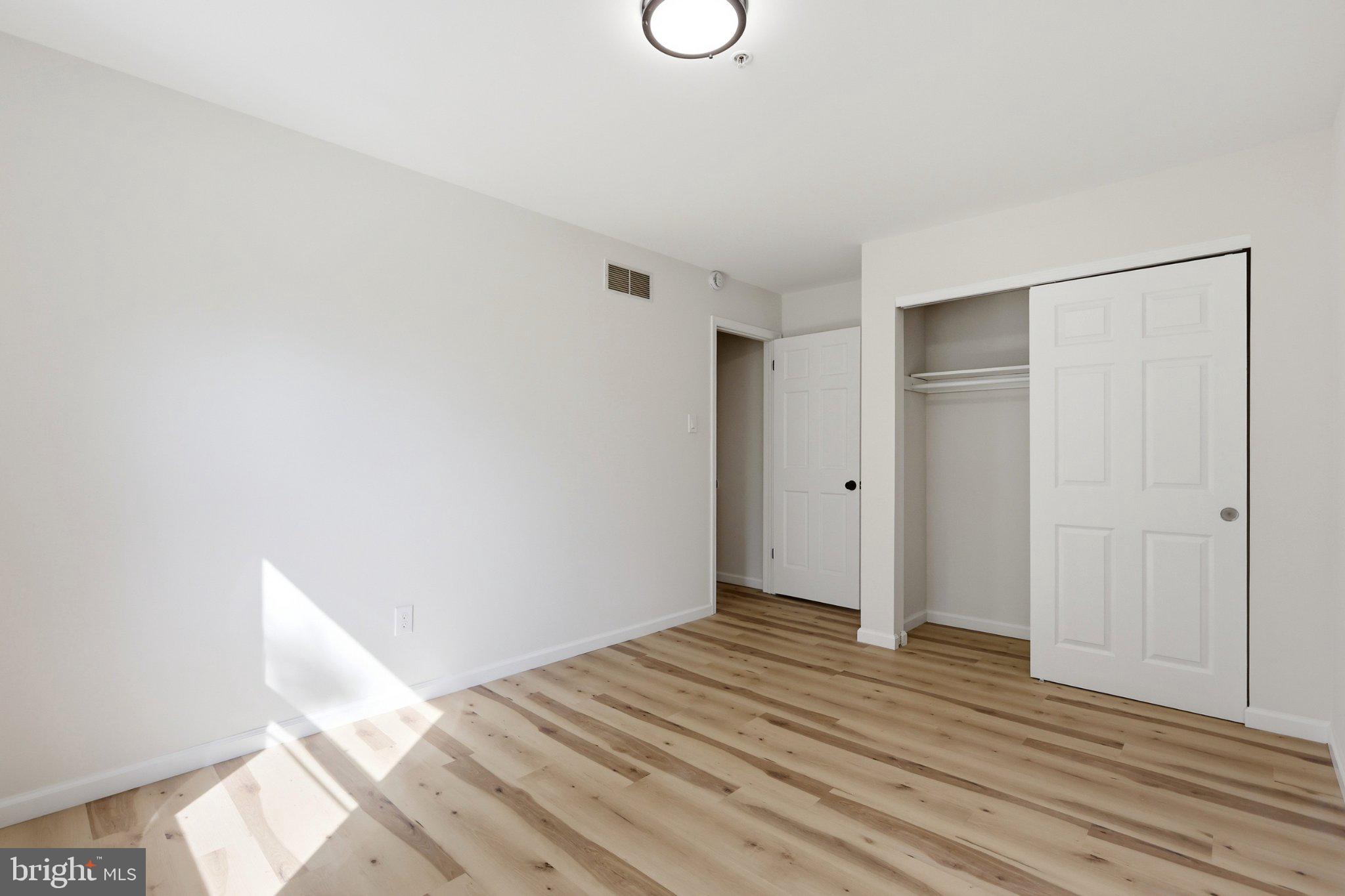 NESHAMINY VALLEY - Residential