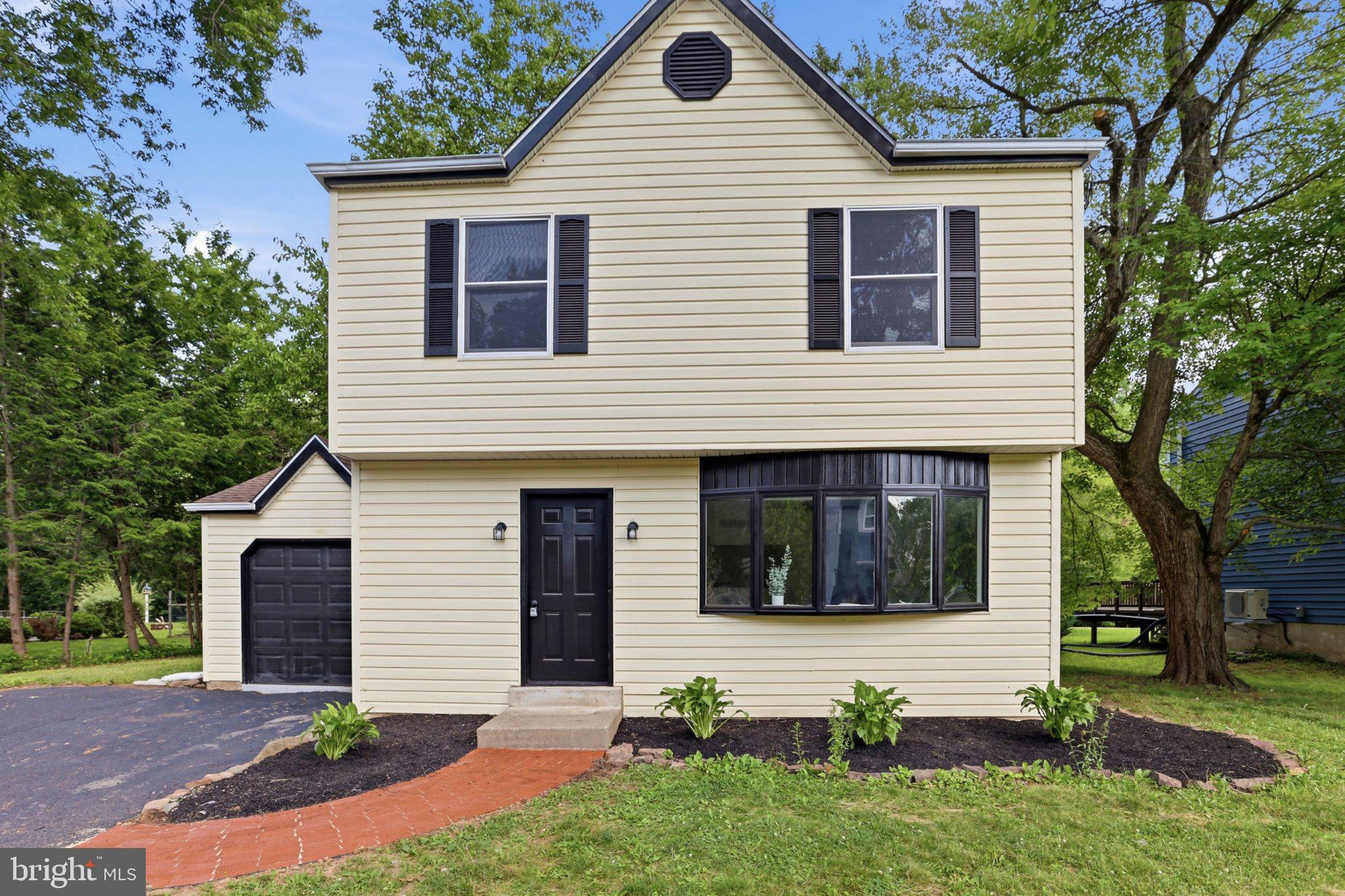 NESHAMINY VALLEY - Residential