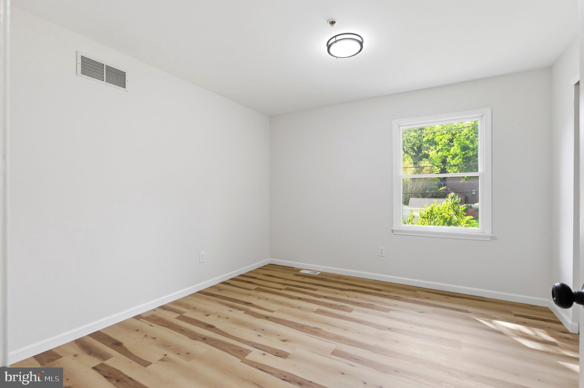NESHAMINY VALLEY - Residential