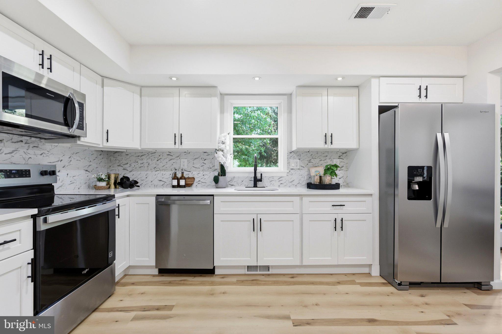 NESHAMINY VALLEY - Residential