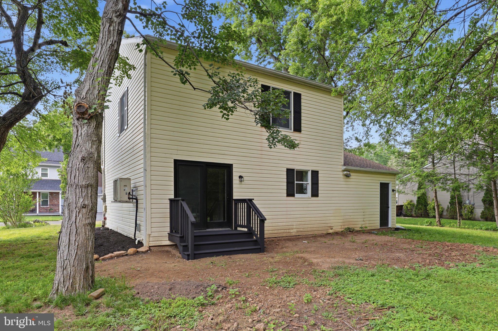 NESHAMINY VALLEY - Residential