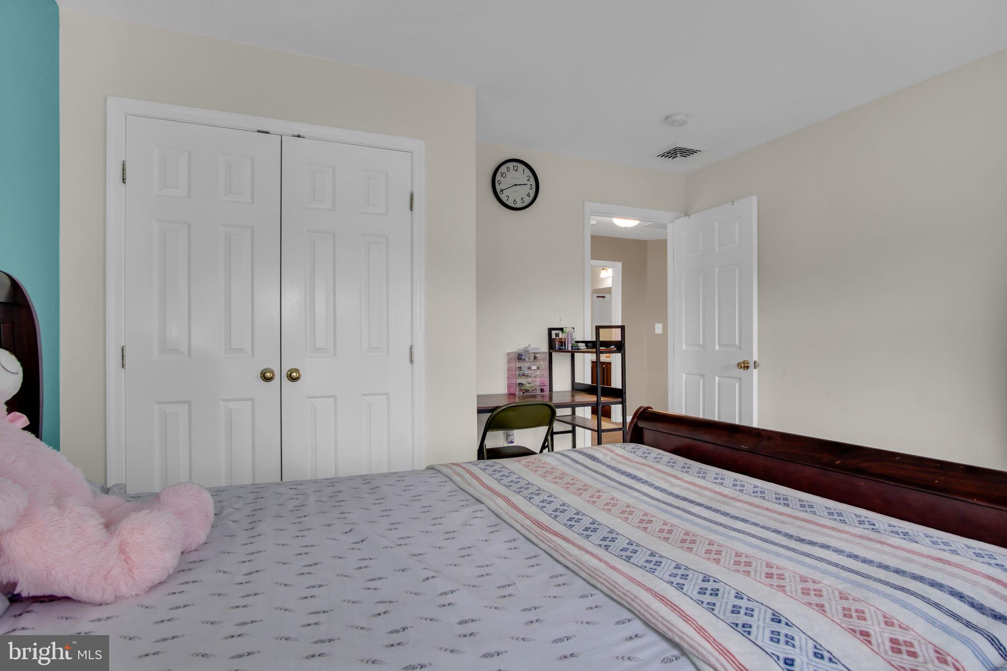 SENECA RIDGE - Residential
