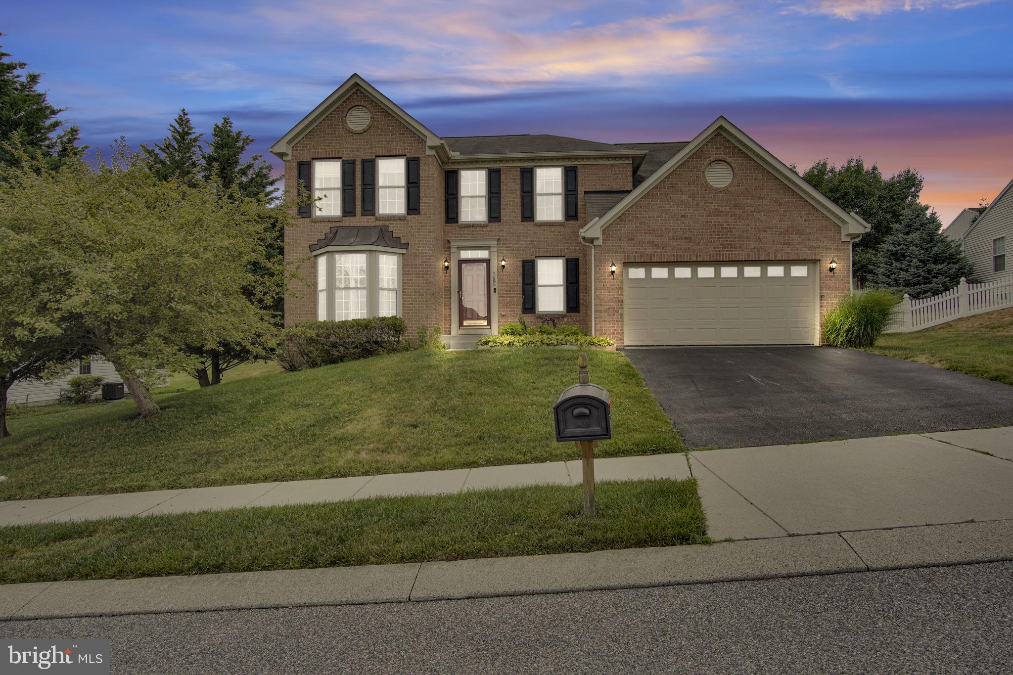 SENECA RIDGE - Residential