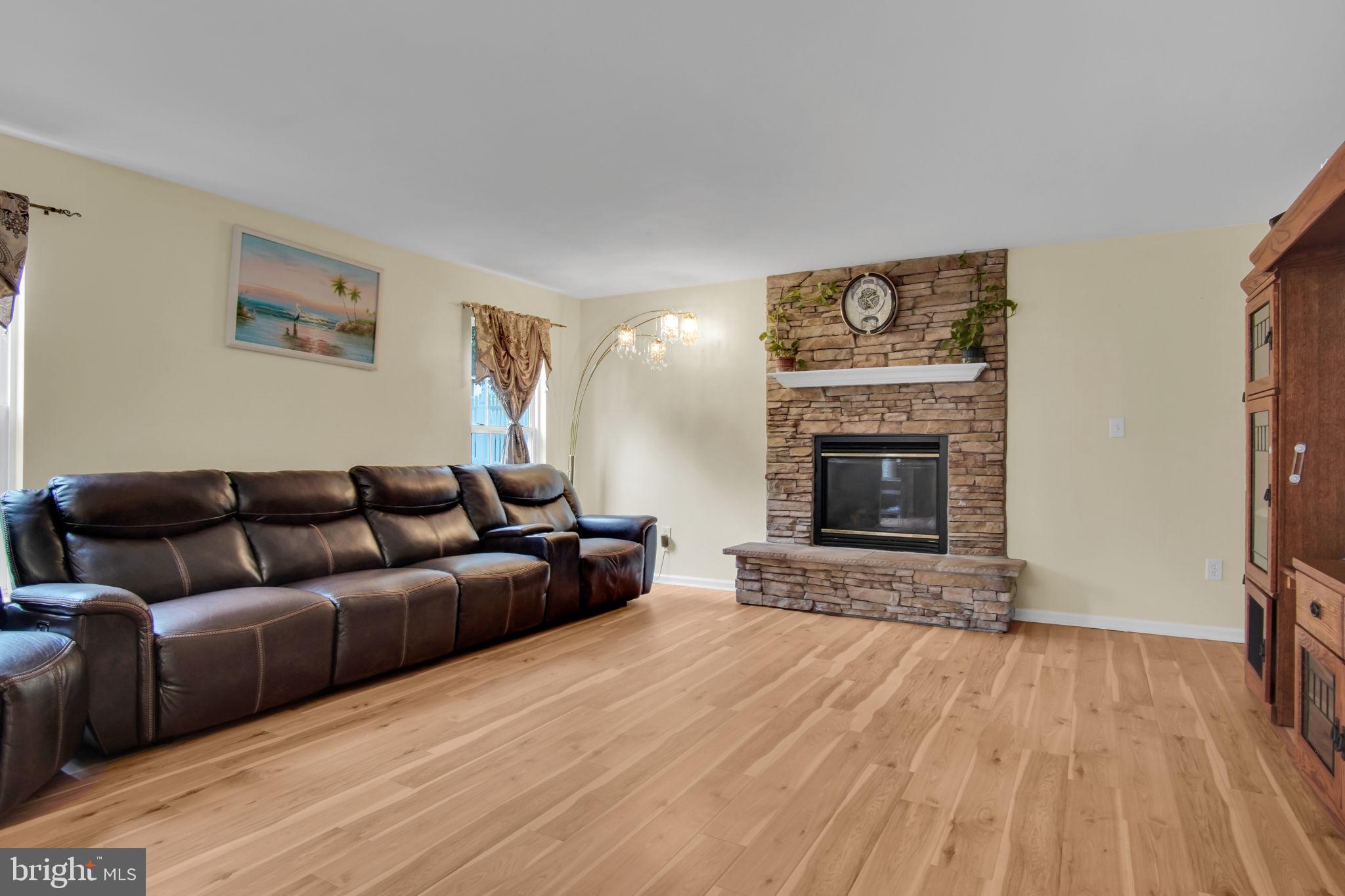 SENECA RIDGE - Residential