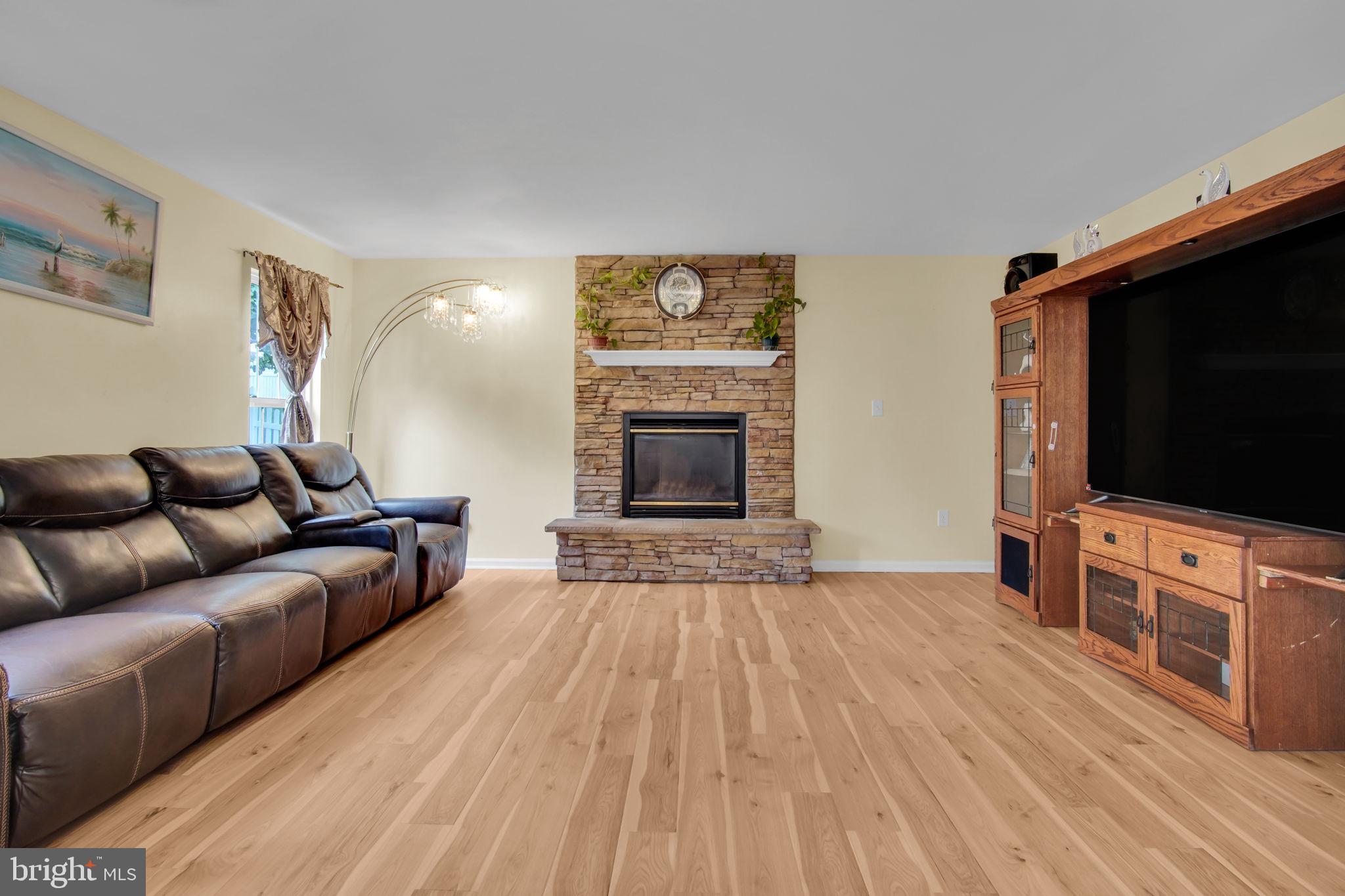 SENECA RIDGE - Residential