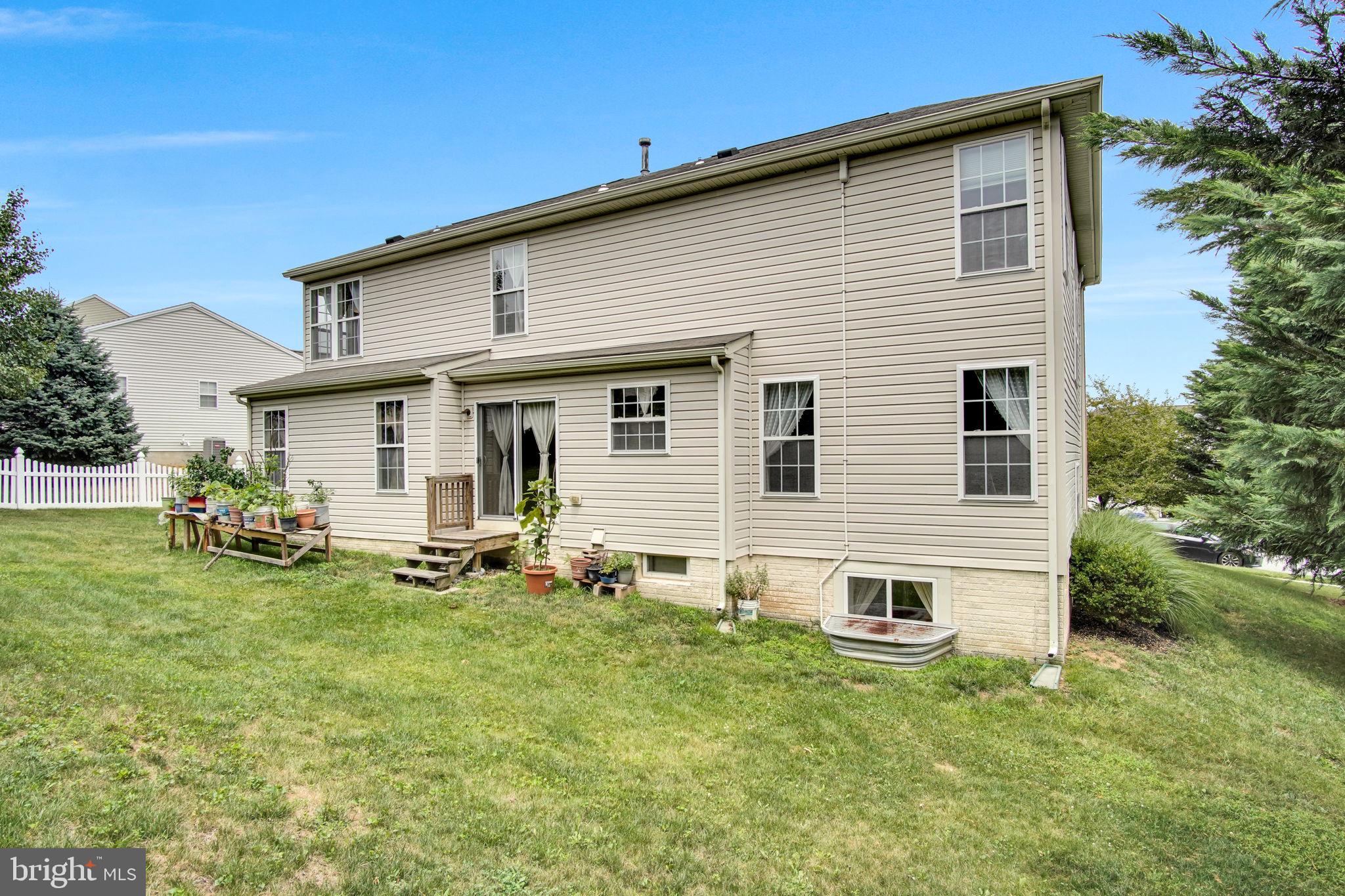 SENECA RIDGE - Residential