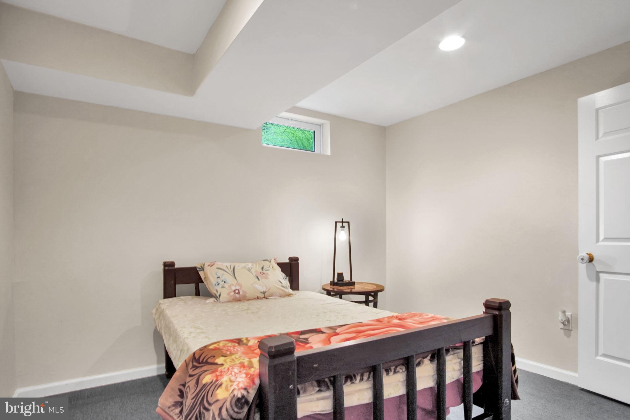 SENECA RIDGE - Residential