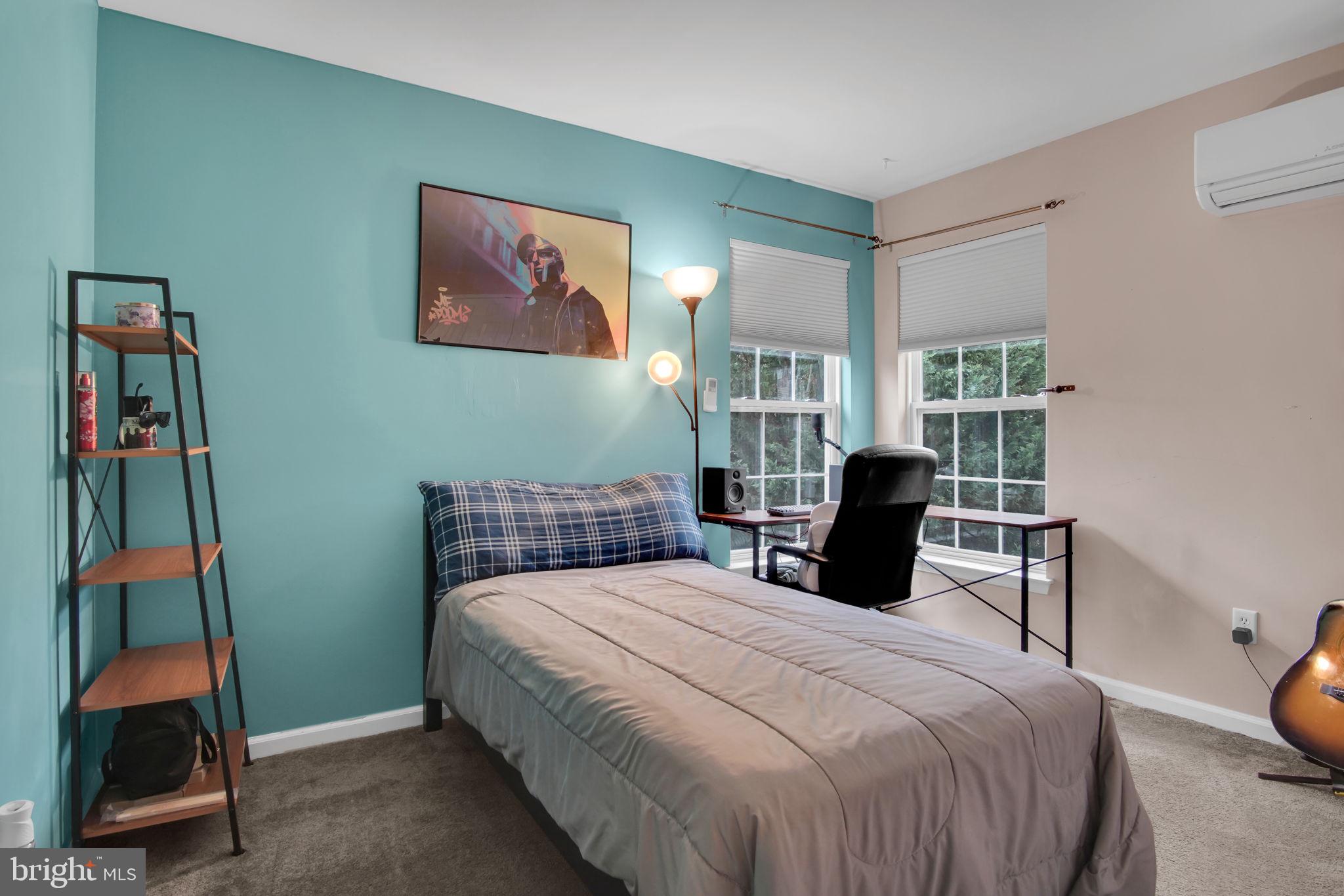 SENECA RIDGE - Residential