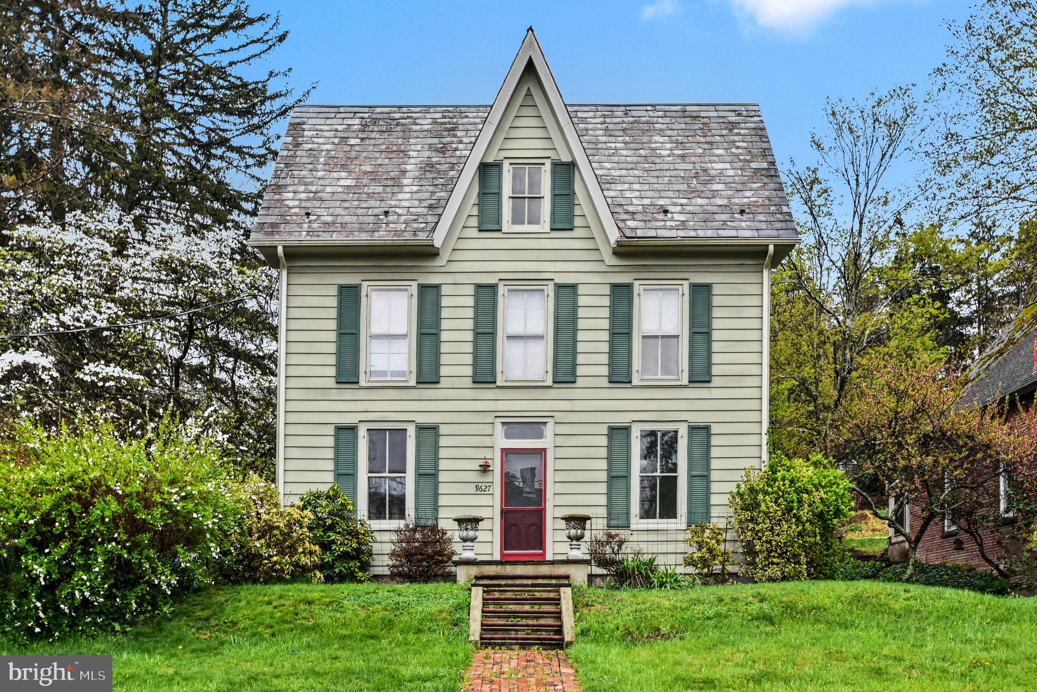 CHESTNUT GROVE - Residential