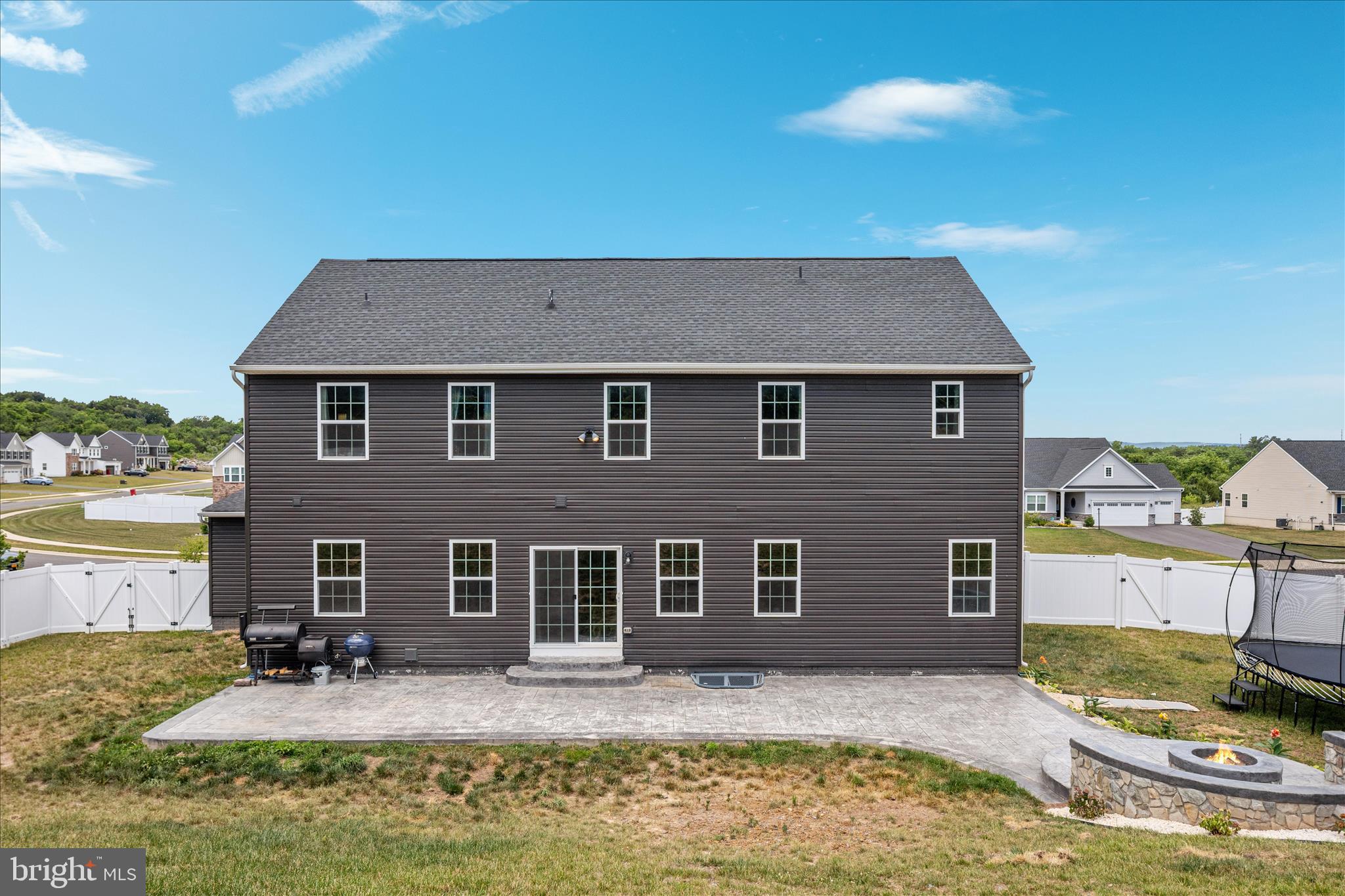 MOUNTAIN VALLEY ESTATES - Residential