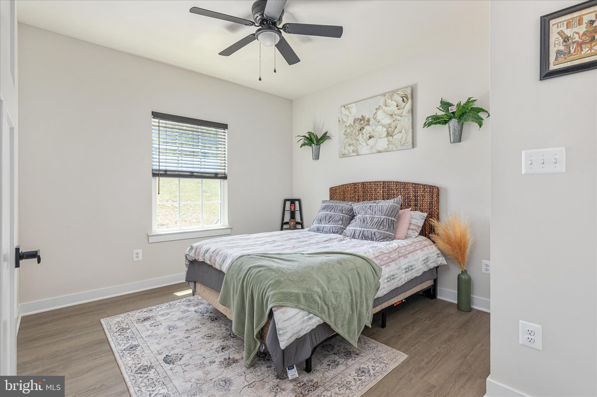 MOUNTAIN VALLEY ESTATES - Residential