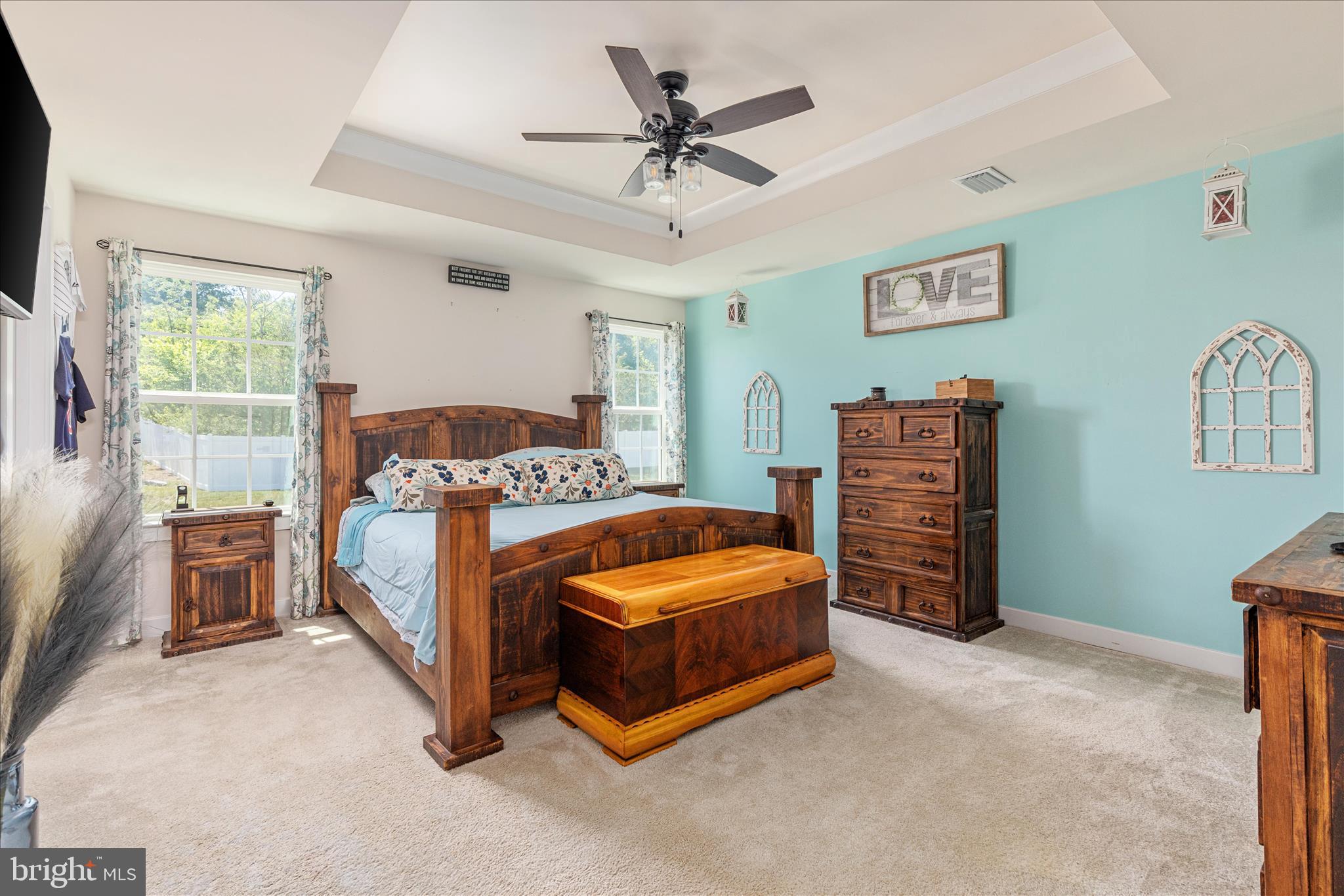 MOUNTAIN VALLEY ESTATES - Residential