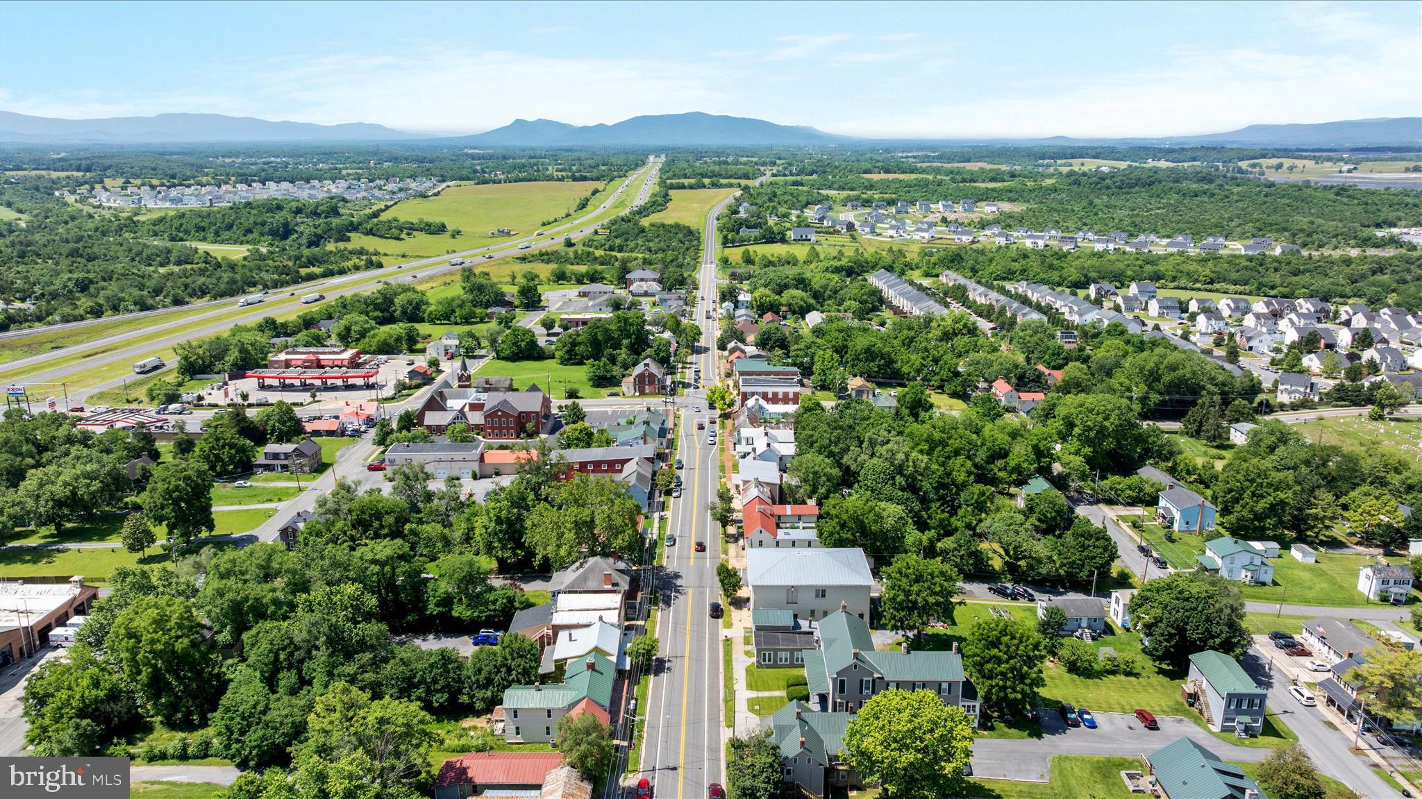 MOUNTAIN VALLEY ESTATES - Residential