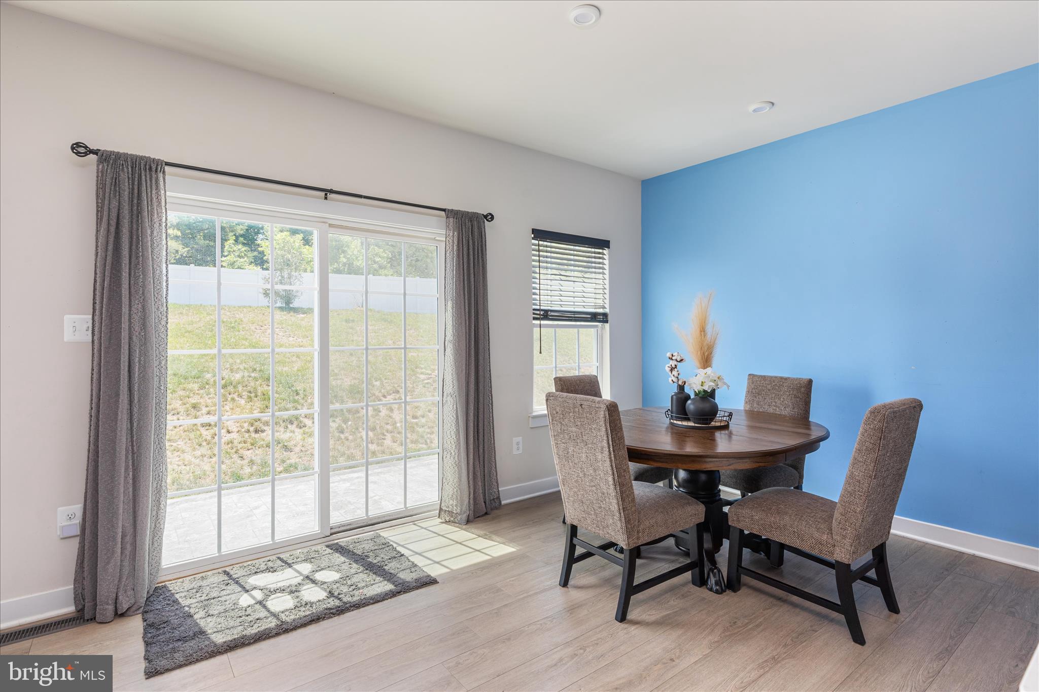 MOUNTAIN VALLEY ESTATES - Residential