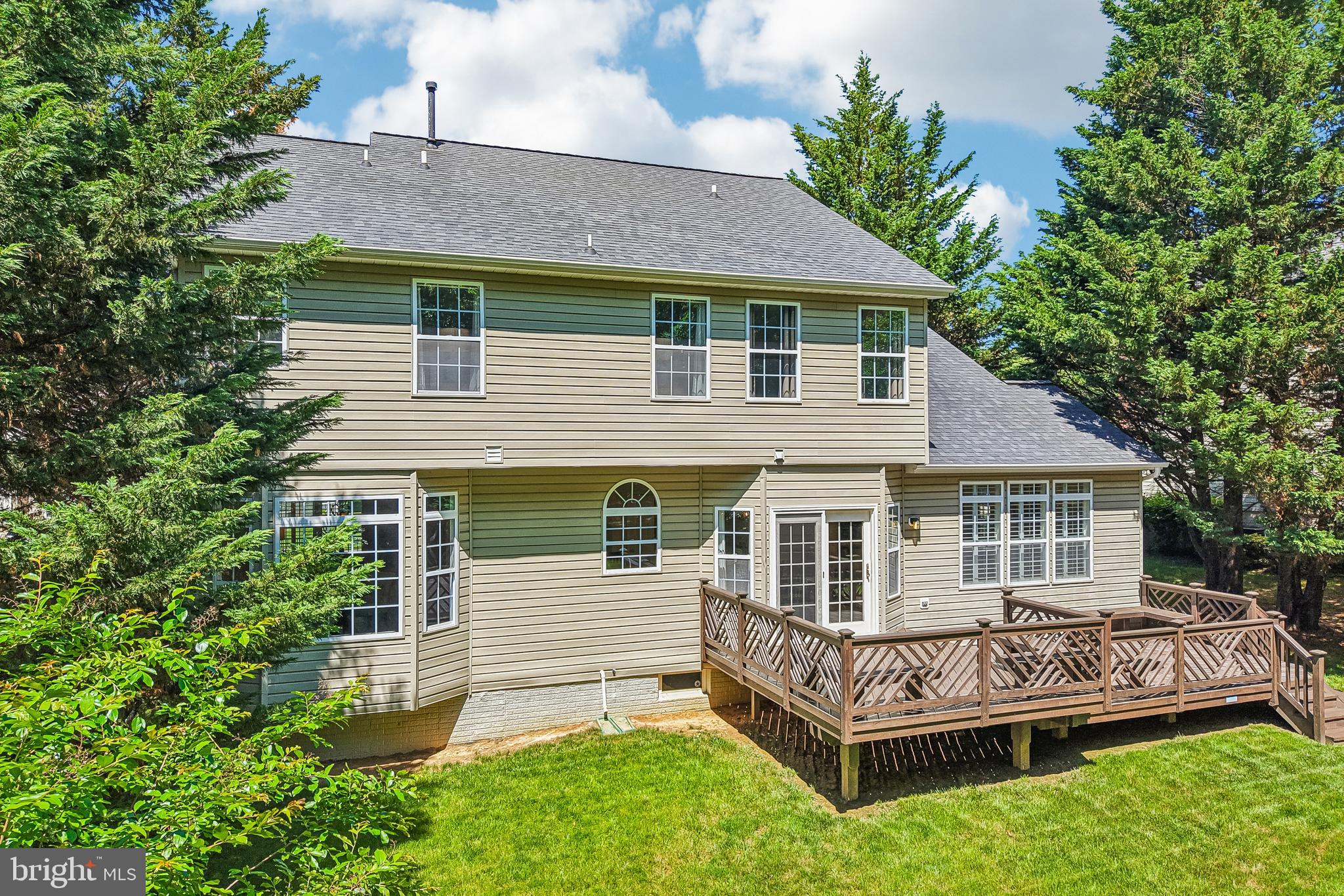 VINEYARD OAK - Residential
