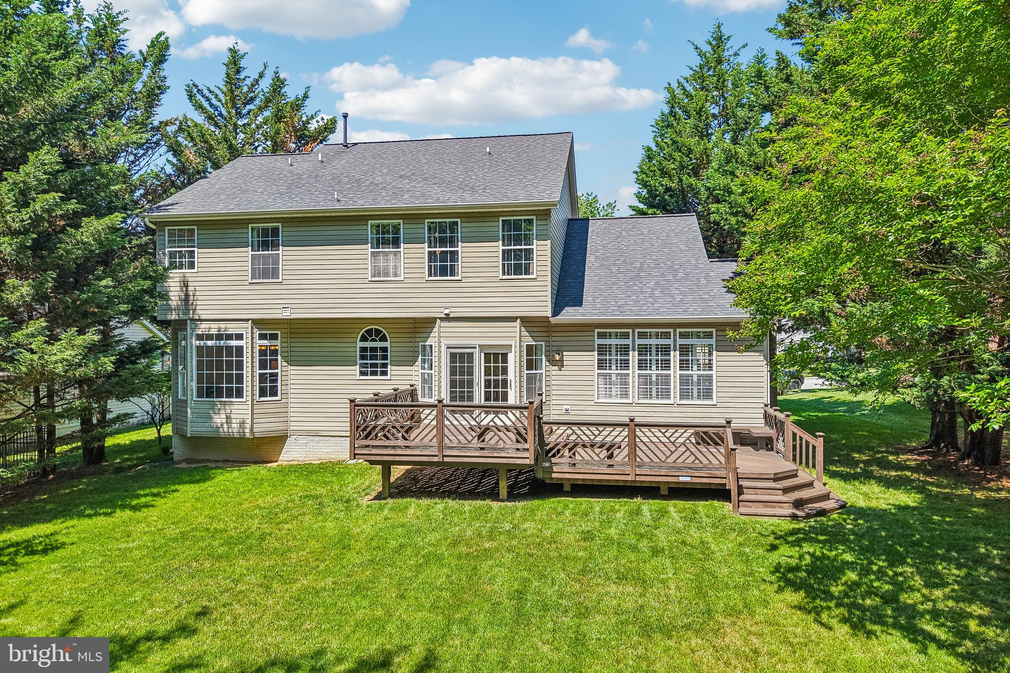 VINEYARD OAK - Residential
