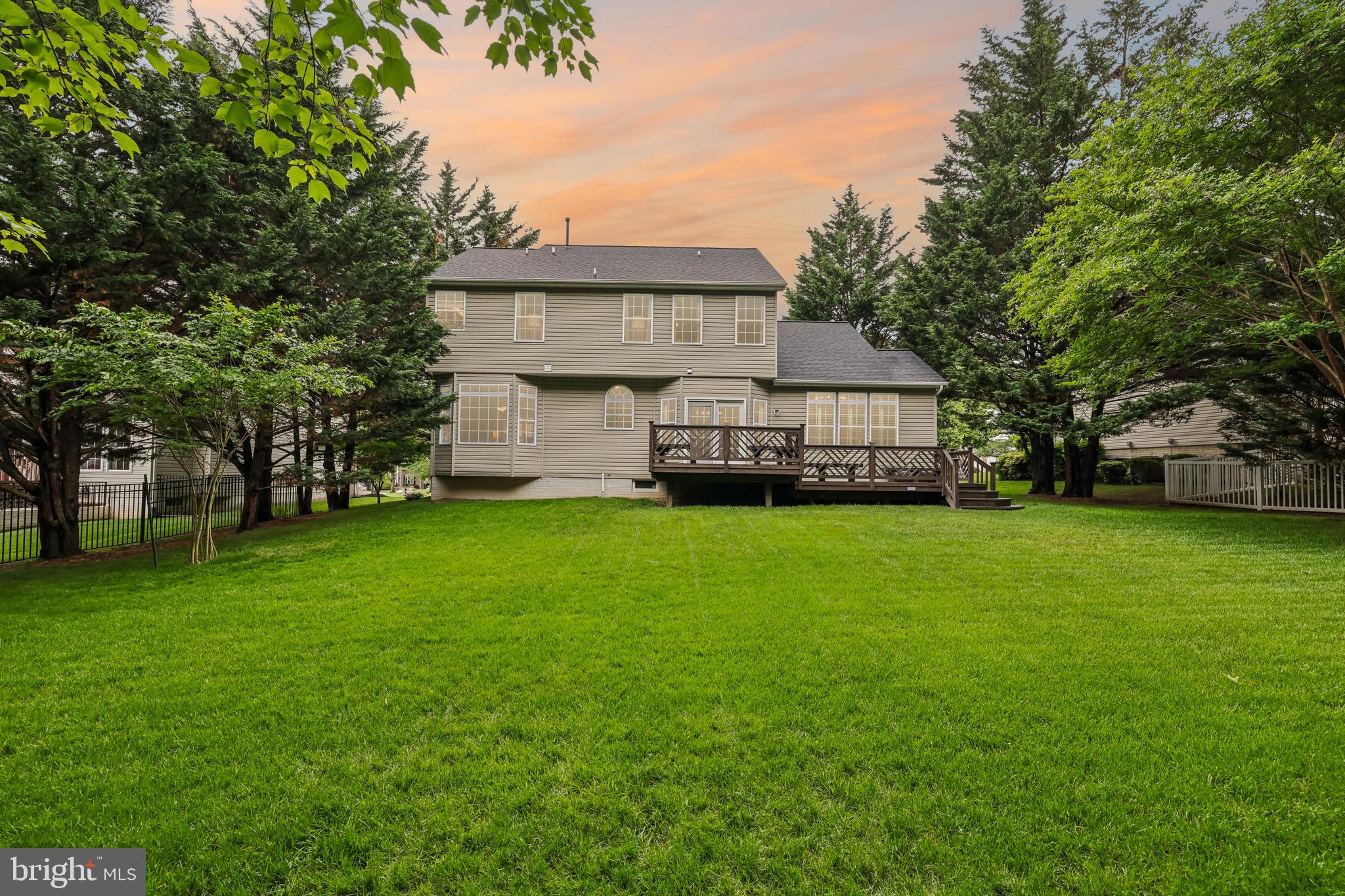 VINEYARD OAK - Residential