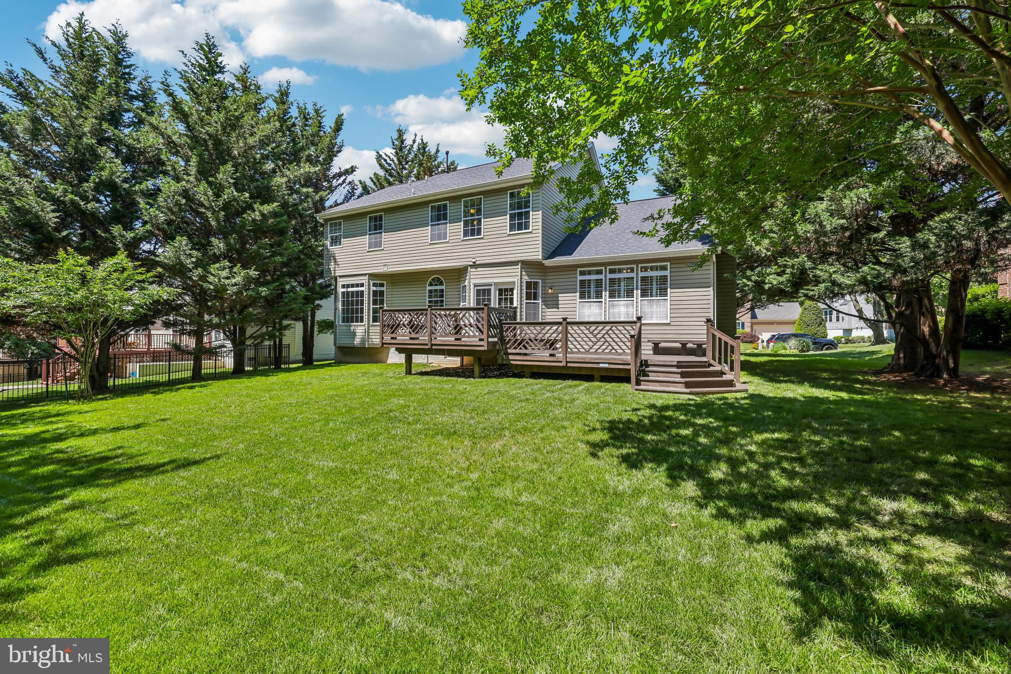 VINEYARD OAK - Residential