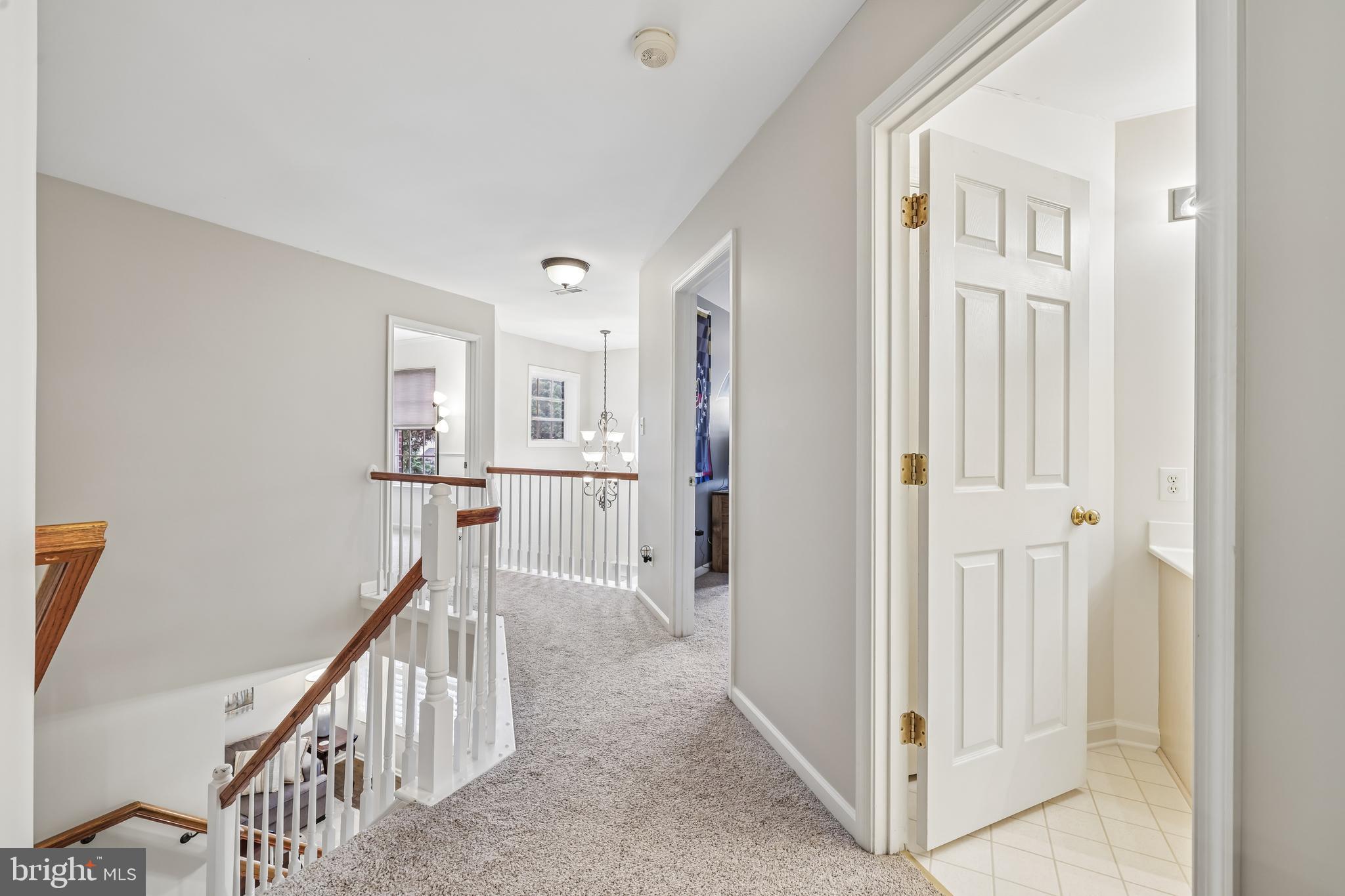 VINEYARD OAK - Residential