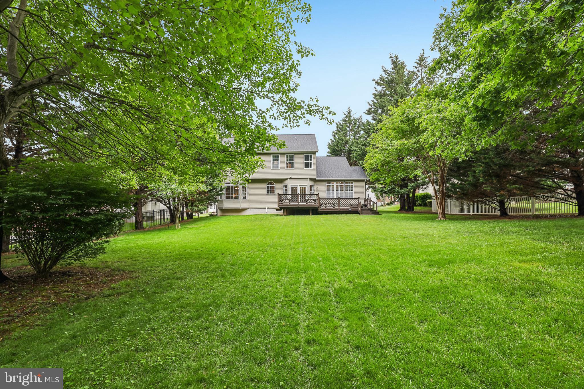 VINEYARD OAK - Residential