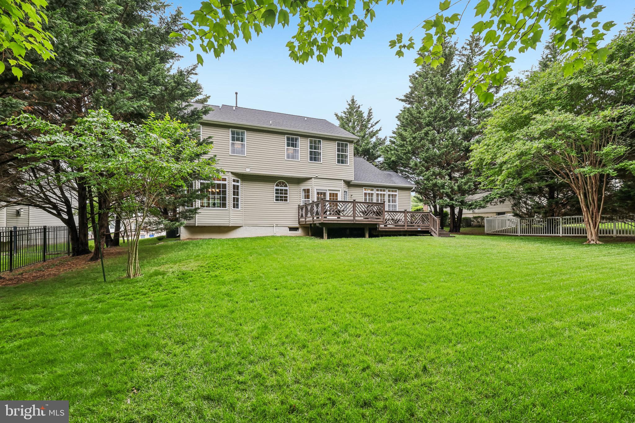 VINEYARD OAK - Residential