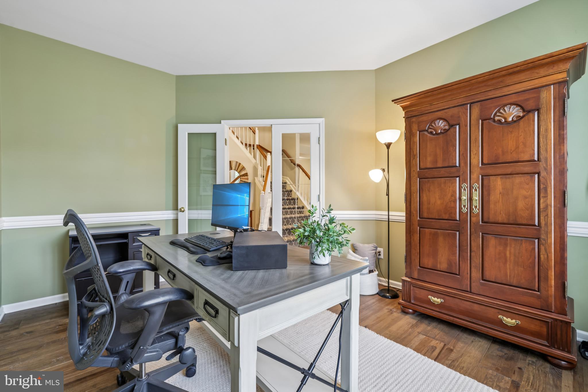 VINEYARD OAK - Residential
