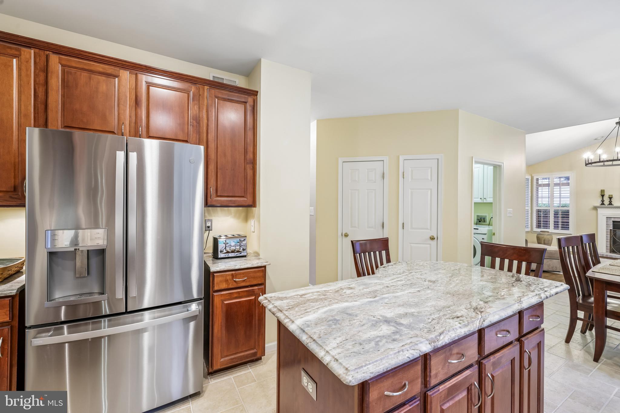 VINEYARD OAK - Residential