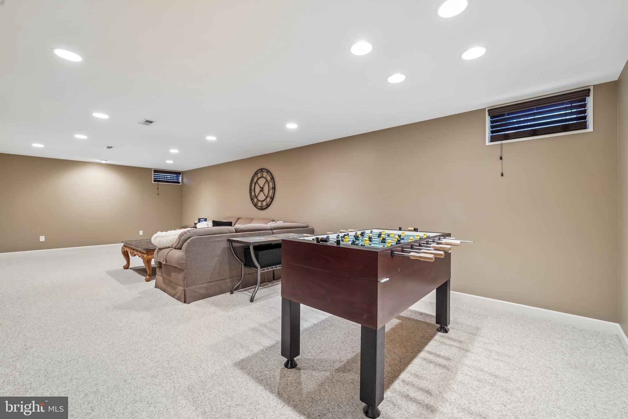 VINEYARD OAK - Residential
