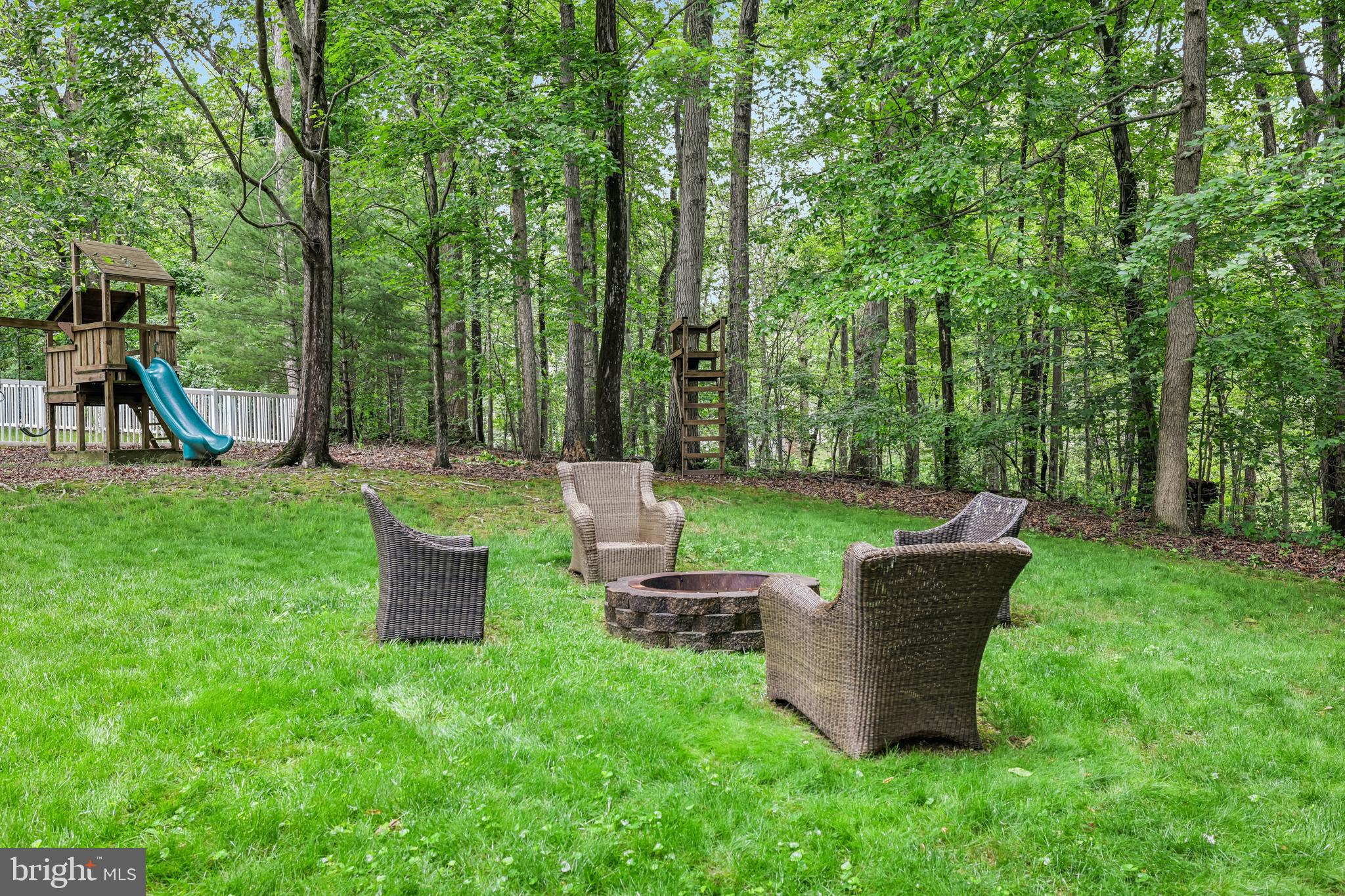 VINEYARD OAK - Residential