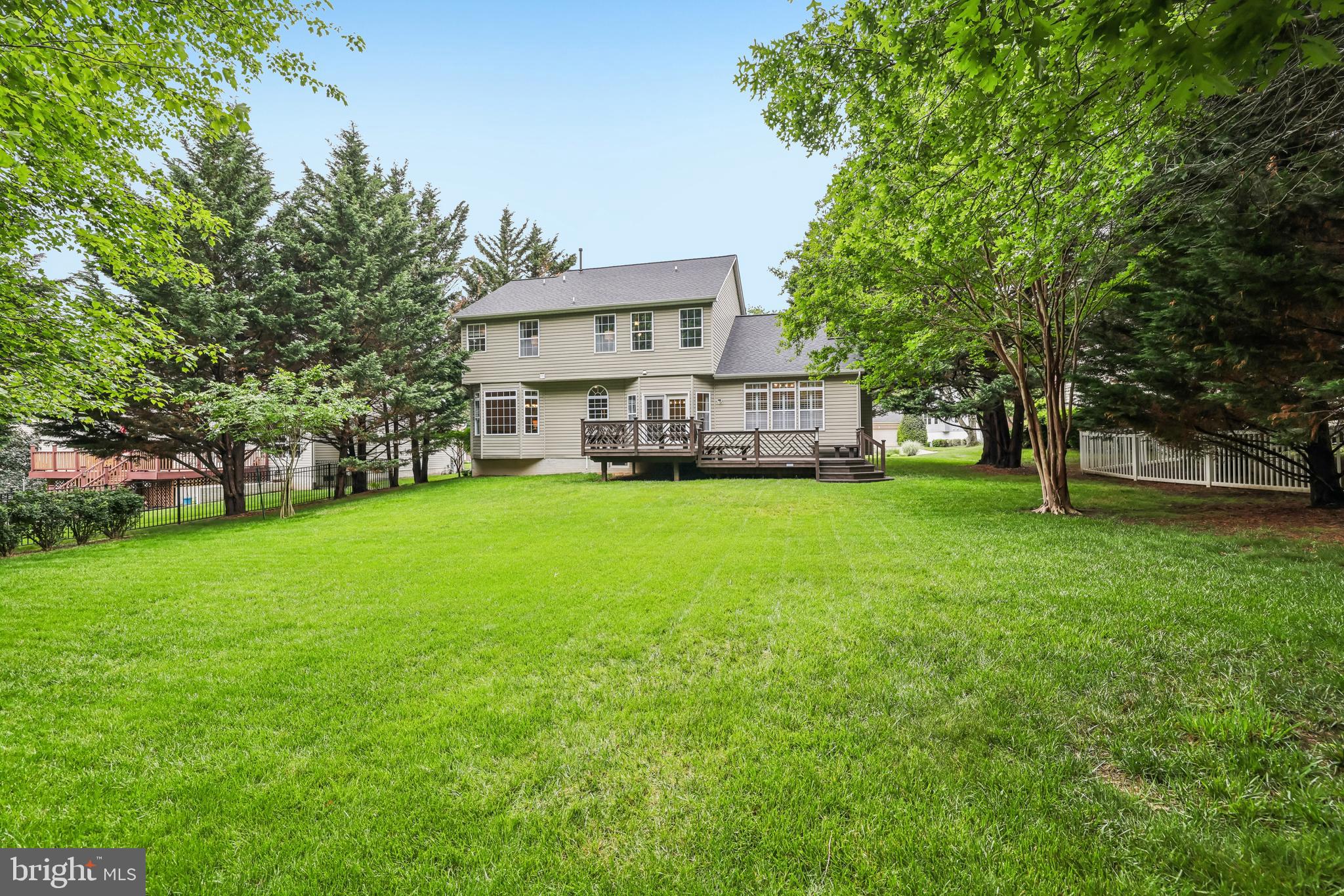 VINEYARD OAK - Residential