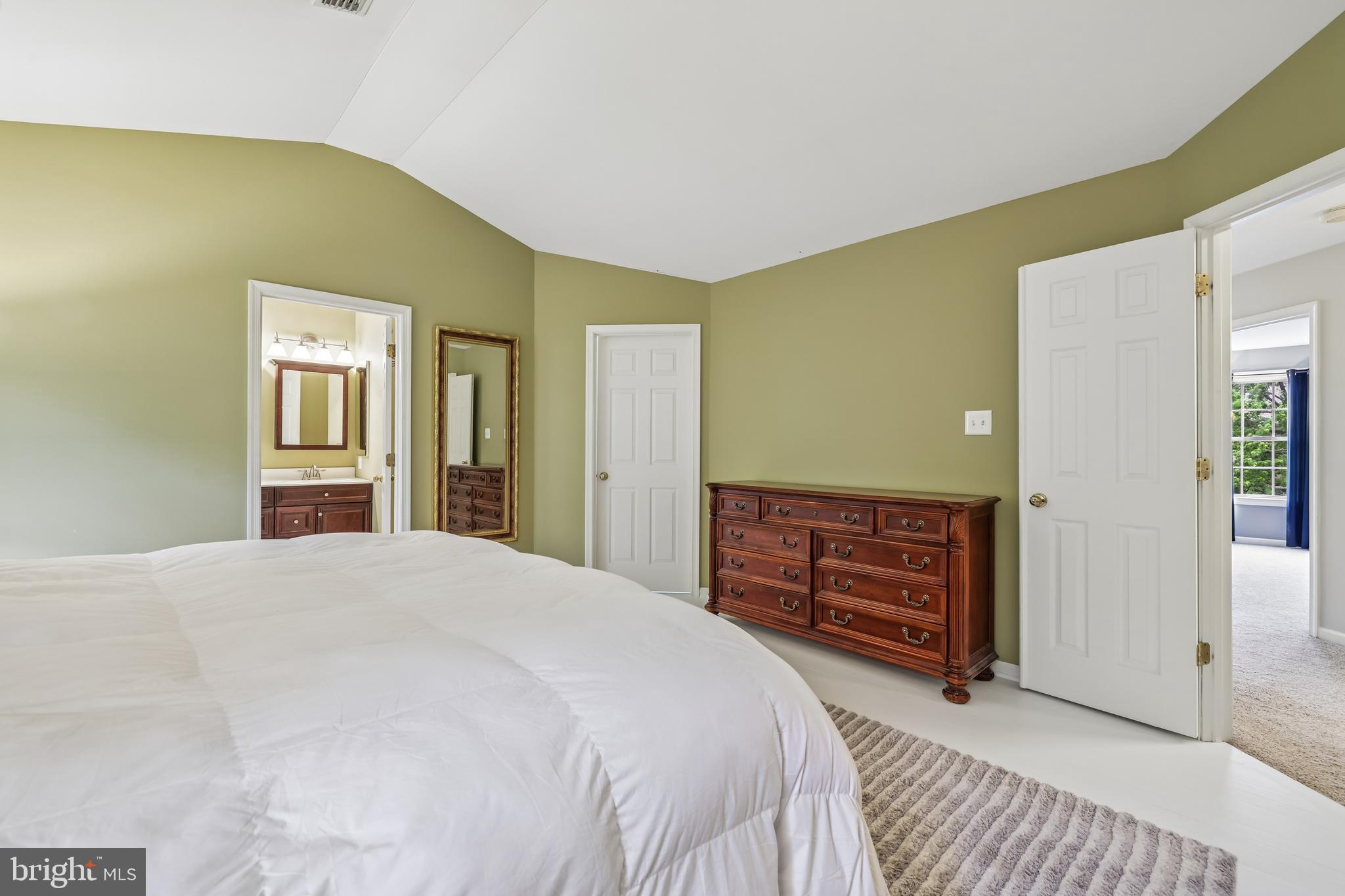 VINEYARD OAK - Residential