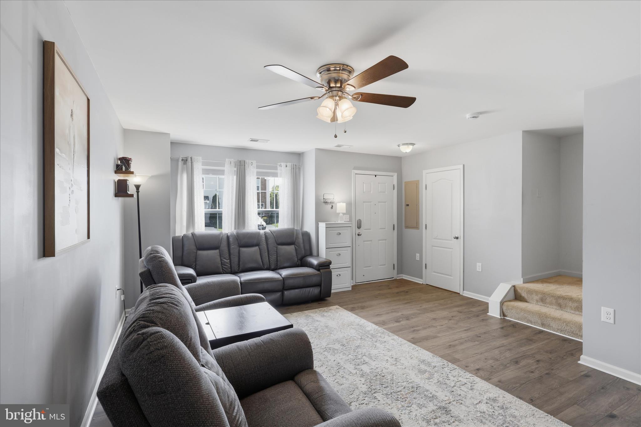 MANOR PARK - Residential