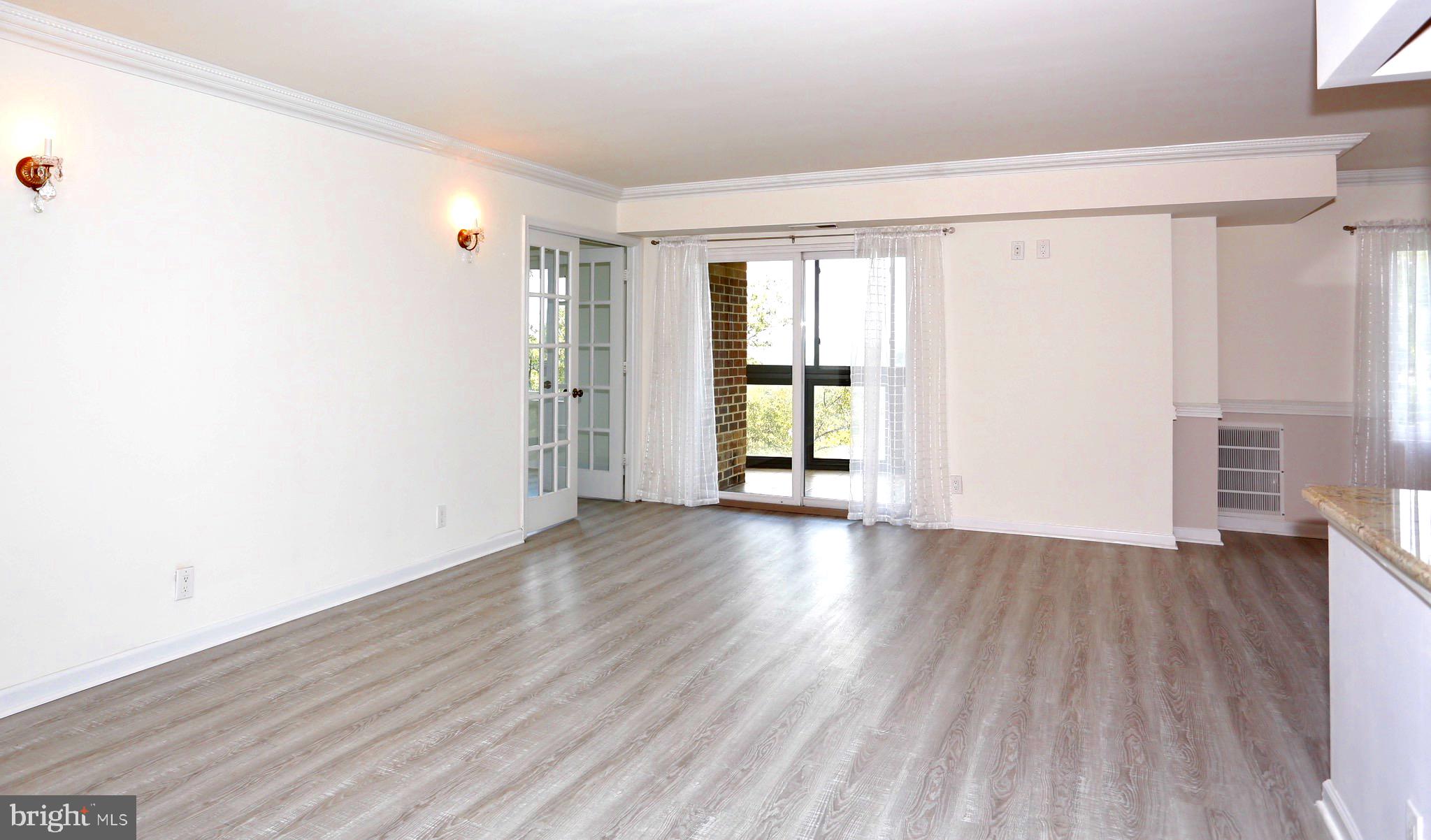 ROTONDA - Residential Lease