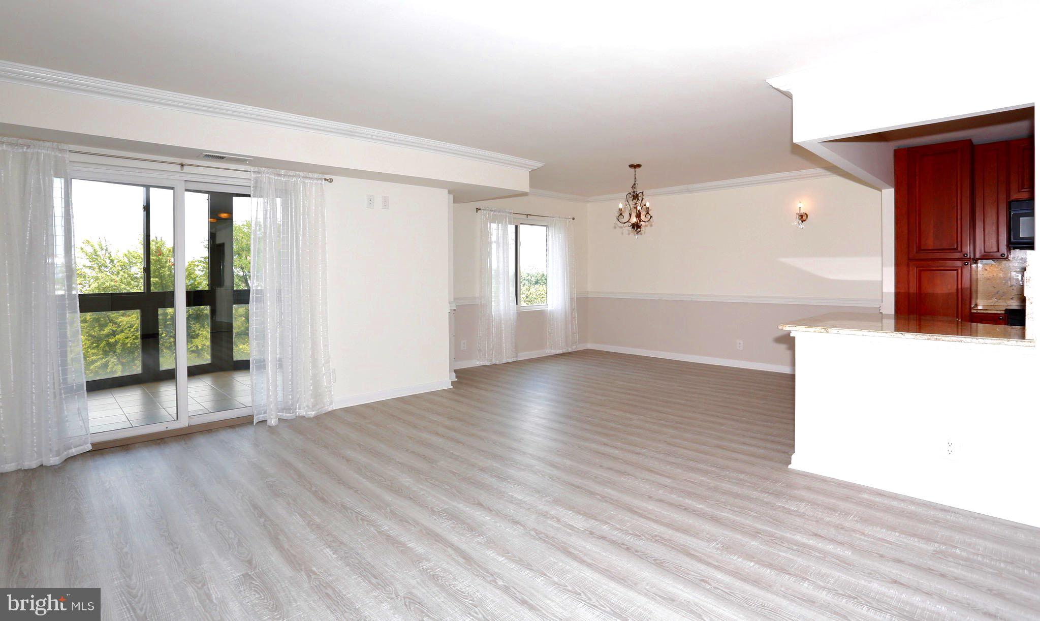 ROTONDA - Residential Lease