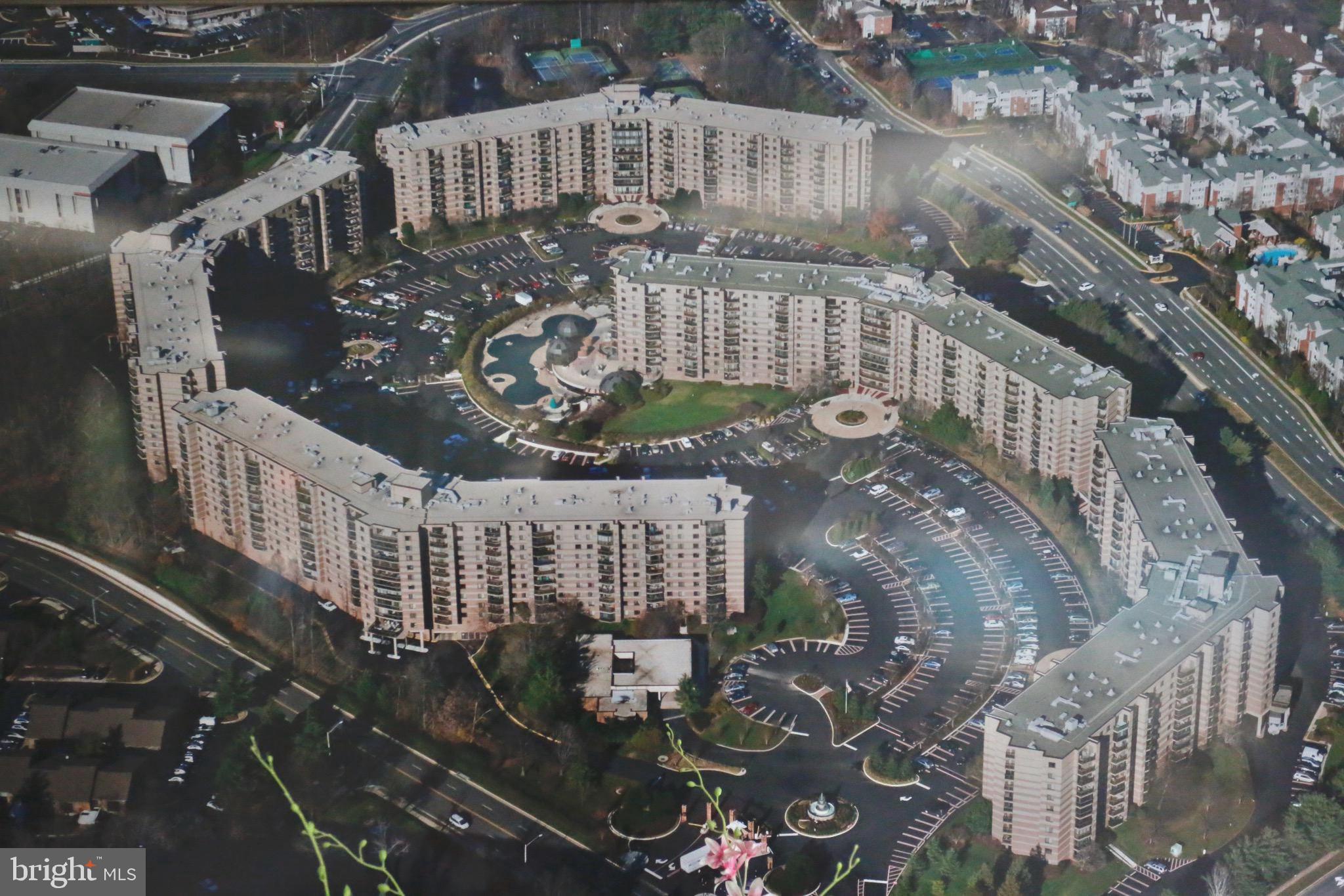 ROTONDA - Residential Lease