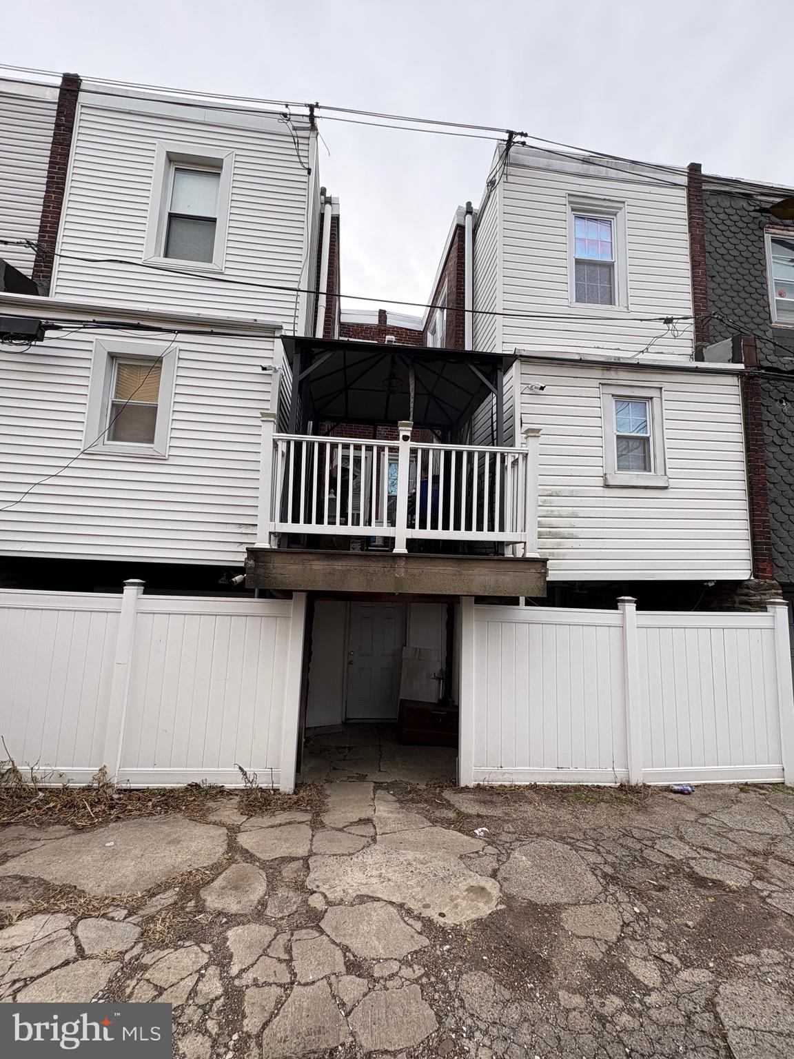 WEST OAK LANE - Residential